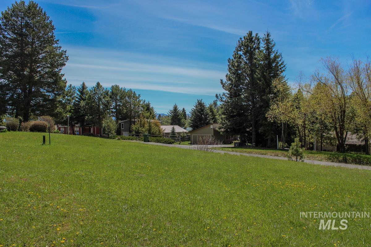511 Lakeview Drive, Cascade, Idaho 83611, Land For Sale, Price $299,000, 98910628