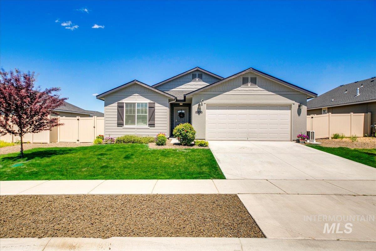 8336 E Dutchman St., Nampa, Idaho 83687, 4 Bedrooms, 2 Bathrooms, Residential For Sale, Price $429,000,MLS 98910634