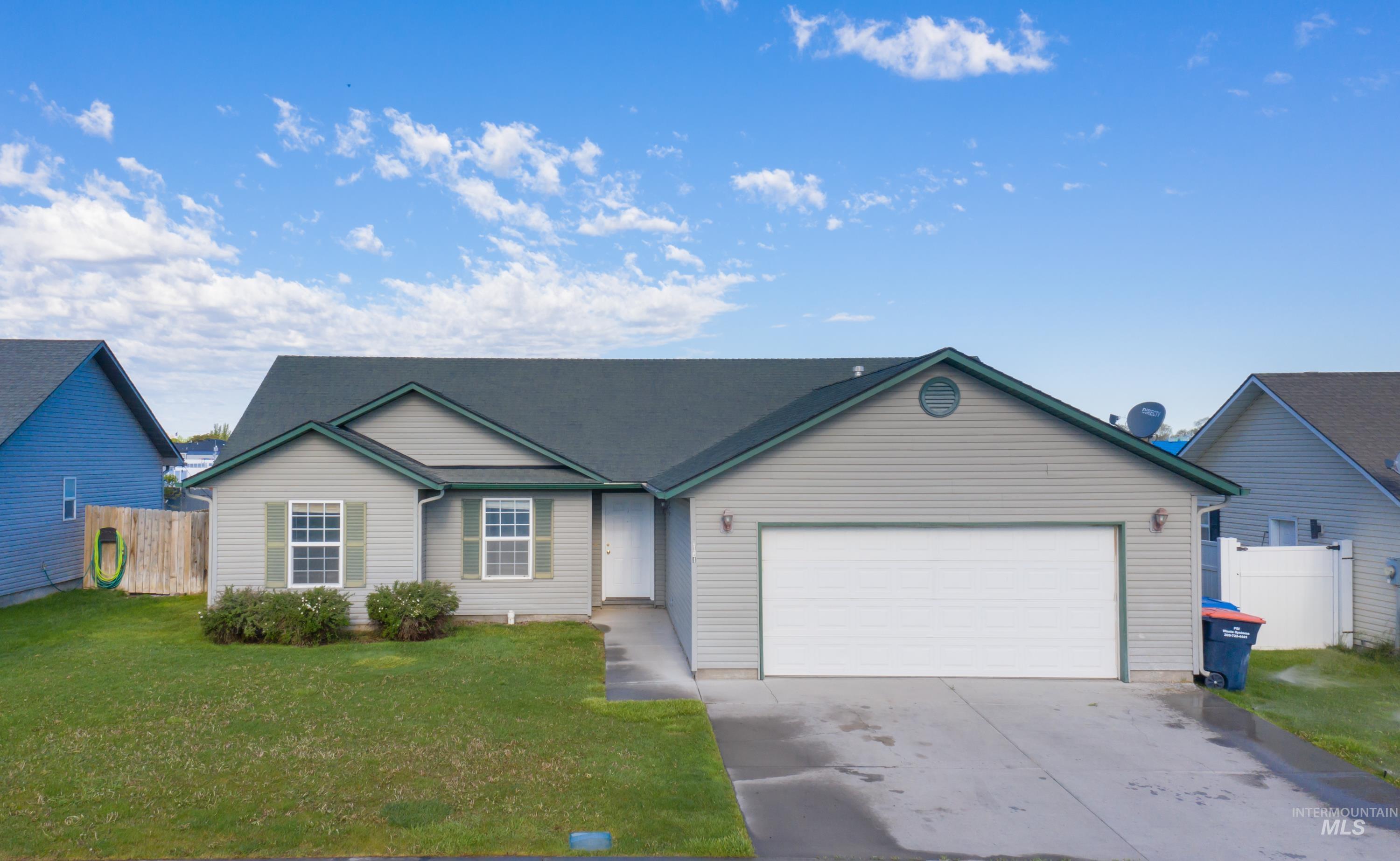 1424 Valencia Street, Twin Falls, Idaho 83301, 4 Bedrooms, 2 Bathrooms, Residential For Sale, Price $335,000,MLS 98910759