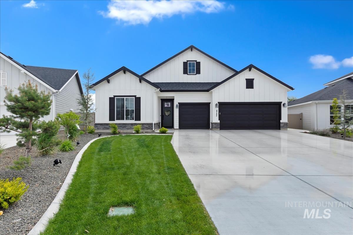 8785 E Hyacinth St, Nampa, Idaho 83687, 4 Bedrooms, 3.5 Bathrooms, Residential For Sale, Price $724,990,MLS 98910766