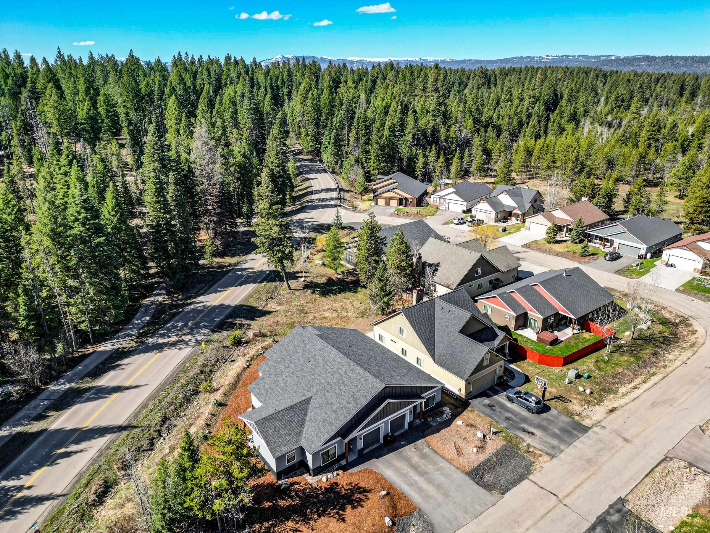 711 Deer Forest, McCall, Idaho 83638, 3 Bedrooms, 2 Bathrooms, Residential For Sale, Price $685,000,MLS 98910826