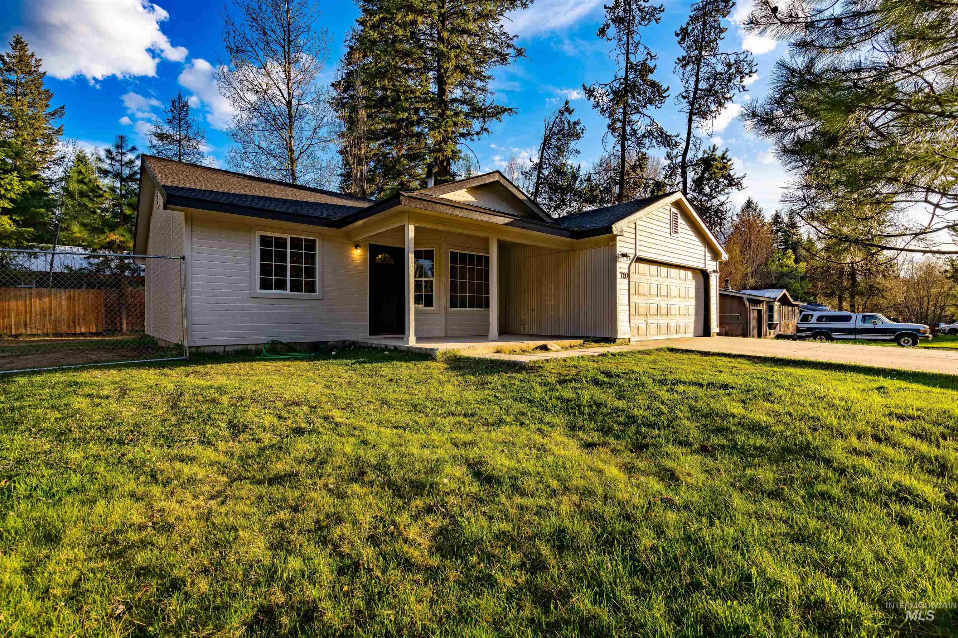 510 Bridle Path Way, McCall, Idaho 83638, 3 Bedrooms, 2 Bathrooms, Residential For Sale, Price $595,000,MLS 98910892