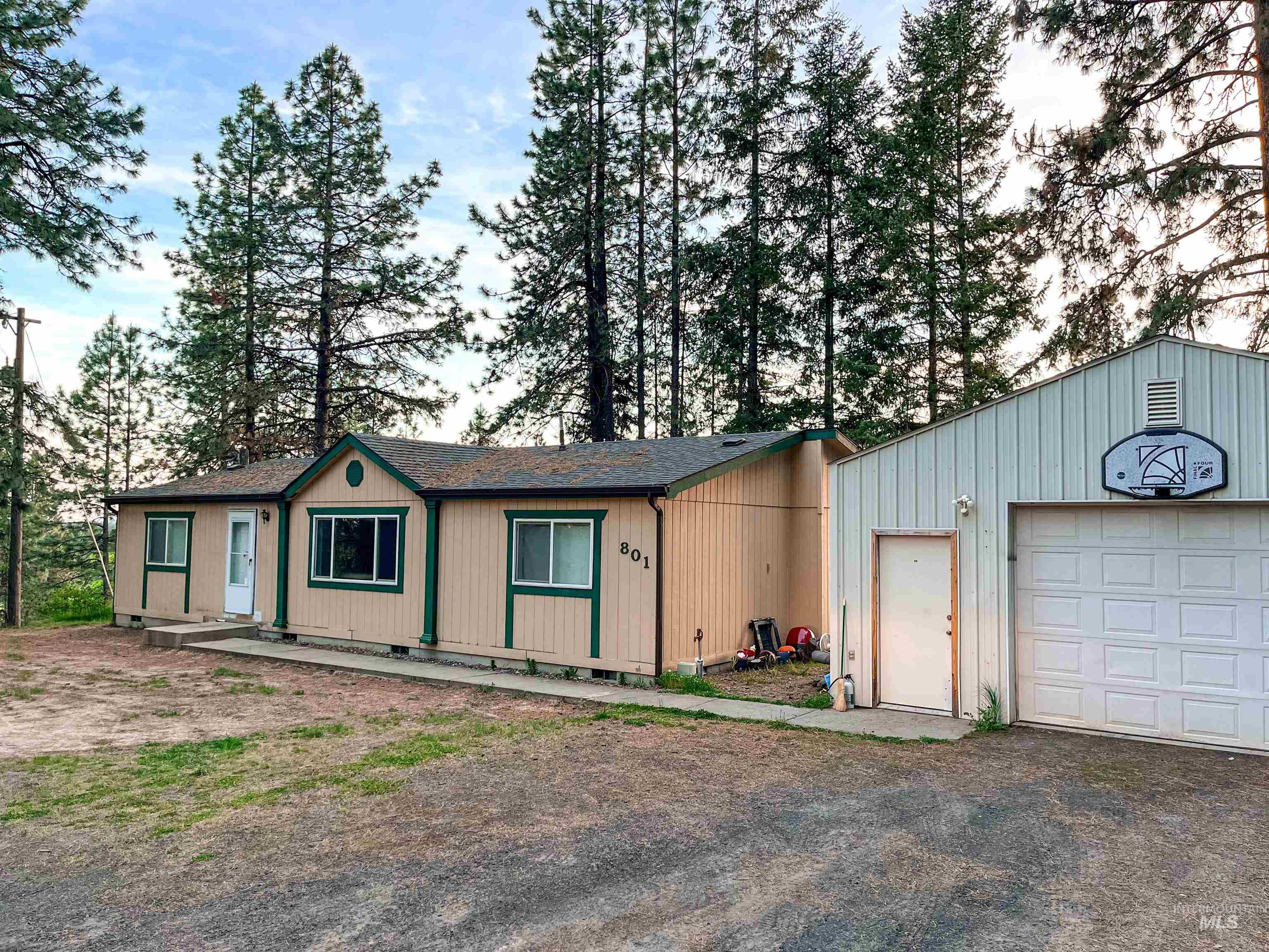 801 Park St, Deary, Idaho 83823, 3 Bedrooms, 2 Bathrooms, Residential For Sale, Price $339,000,MLS 98911000