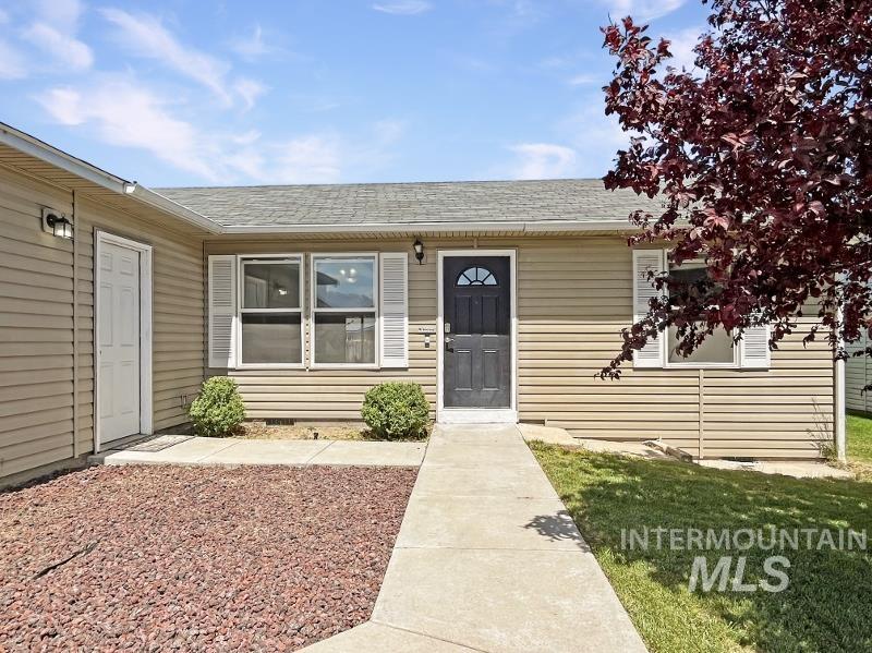 3919 Hickman St., Caldwell, Idaho 83607, 3 Bedrooms, 2 Bathrooms, Residential For Sale, Price $334,900, 98911013