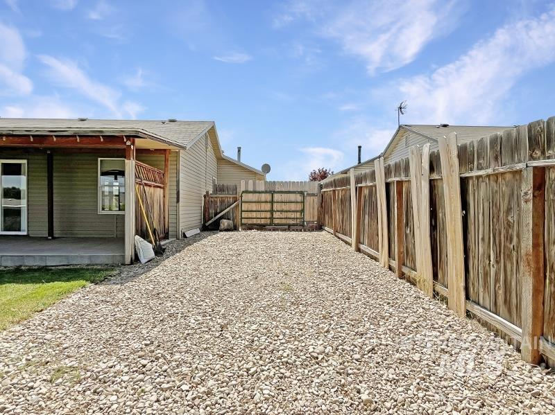 3919 Hickman St., Caldwell, Idaho 83607, 3 Bedrooms, 2 Bathrooms, Residential For Sale, Price $334,900, 98911013