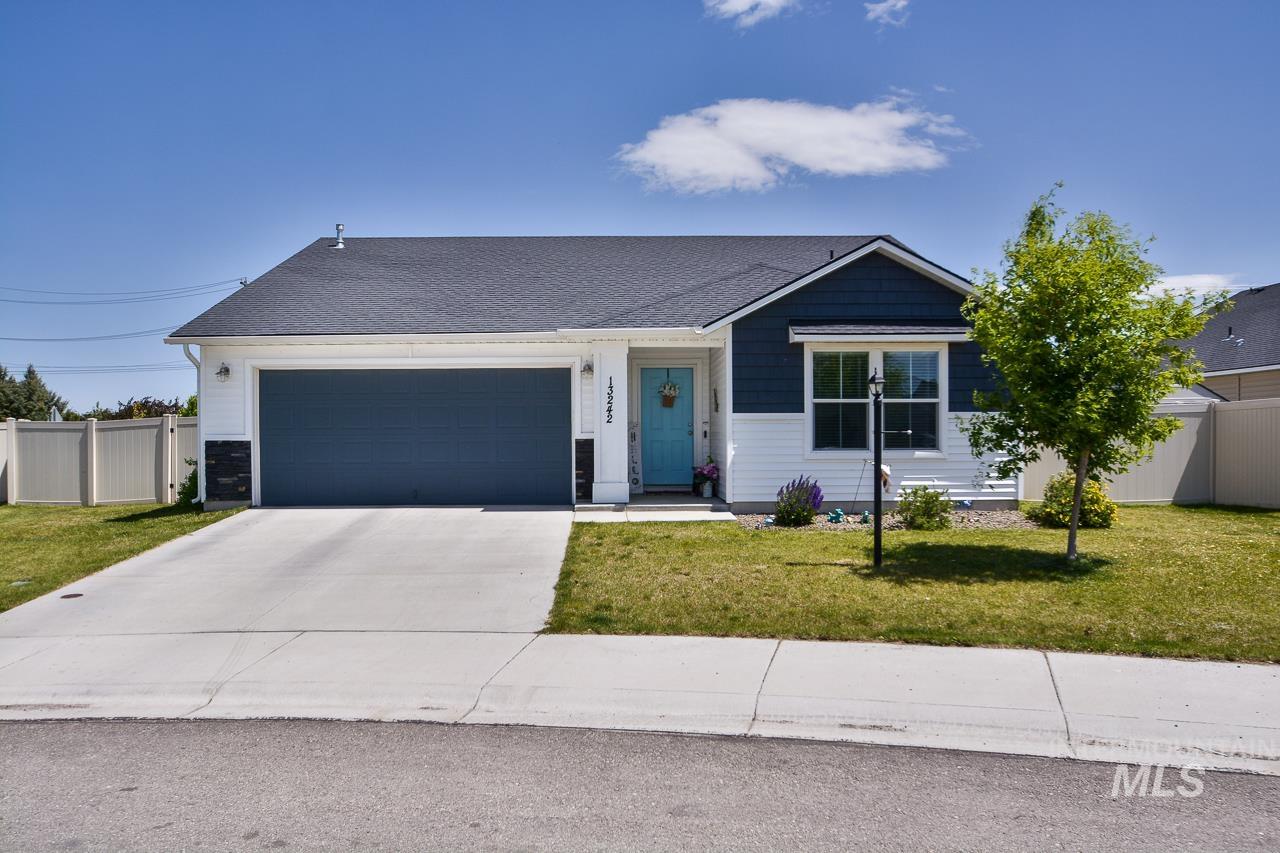 13242 S Bow Riv S Bow River Ave, Nampa, Idaho 83686, 3 Bedrooms, 2 Bathrooms, Residential For Sale, Price $349,999,MLS 98911023