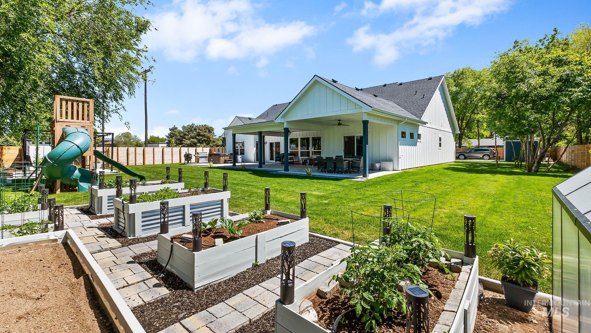 1697 S Vinnell, Boise, Idaho 83709, 4 Bedrooms, 4.5 Bathrooms, Residential For Sale, Price $1,200,000, 98911063