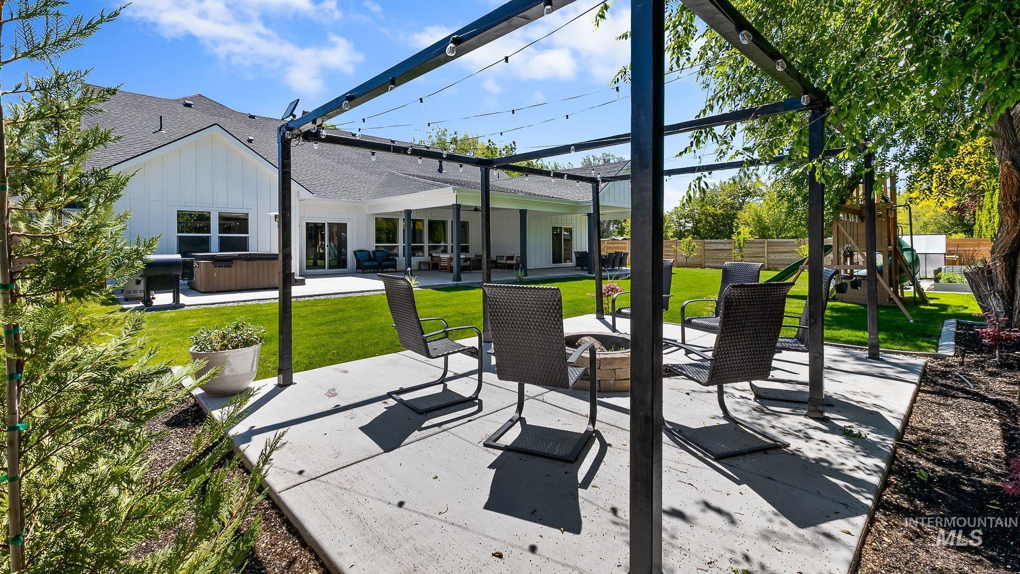1697 S Vinnell, Boise, Idaho 83709, 4 Bedrooms, 4.5 Bathrooms, Residential For Sale, Price $1,200,000, 98911063