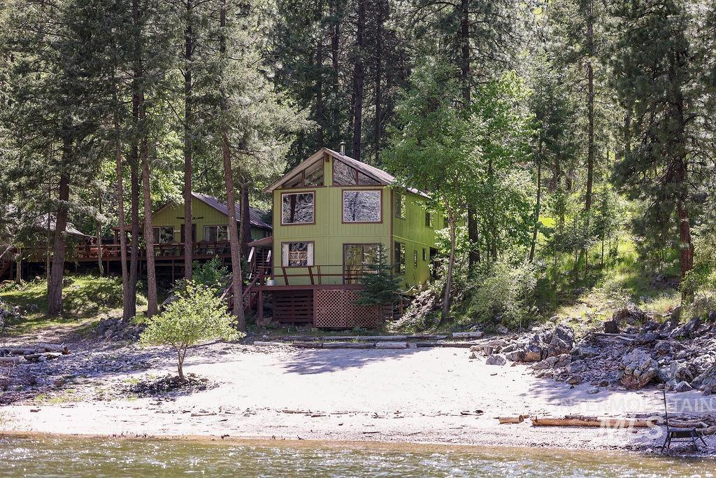 1 Salmon River, Riggins, Idaho 83549, 1 Bedroom, 1 Bathroom, Residential For Sale, Price $1,995,000,MLS 98911115