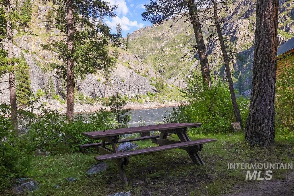 1 Salmon River, Riggins, Idaho 83549, 1 Bedroom, 1 Bathroom, Residential For Sale, Price $1,995,000,MLS 98911115