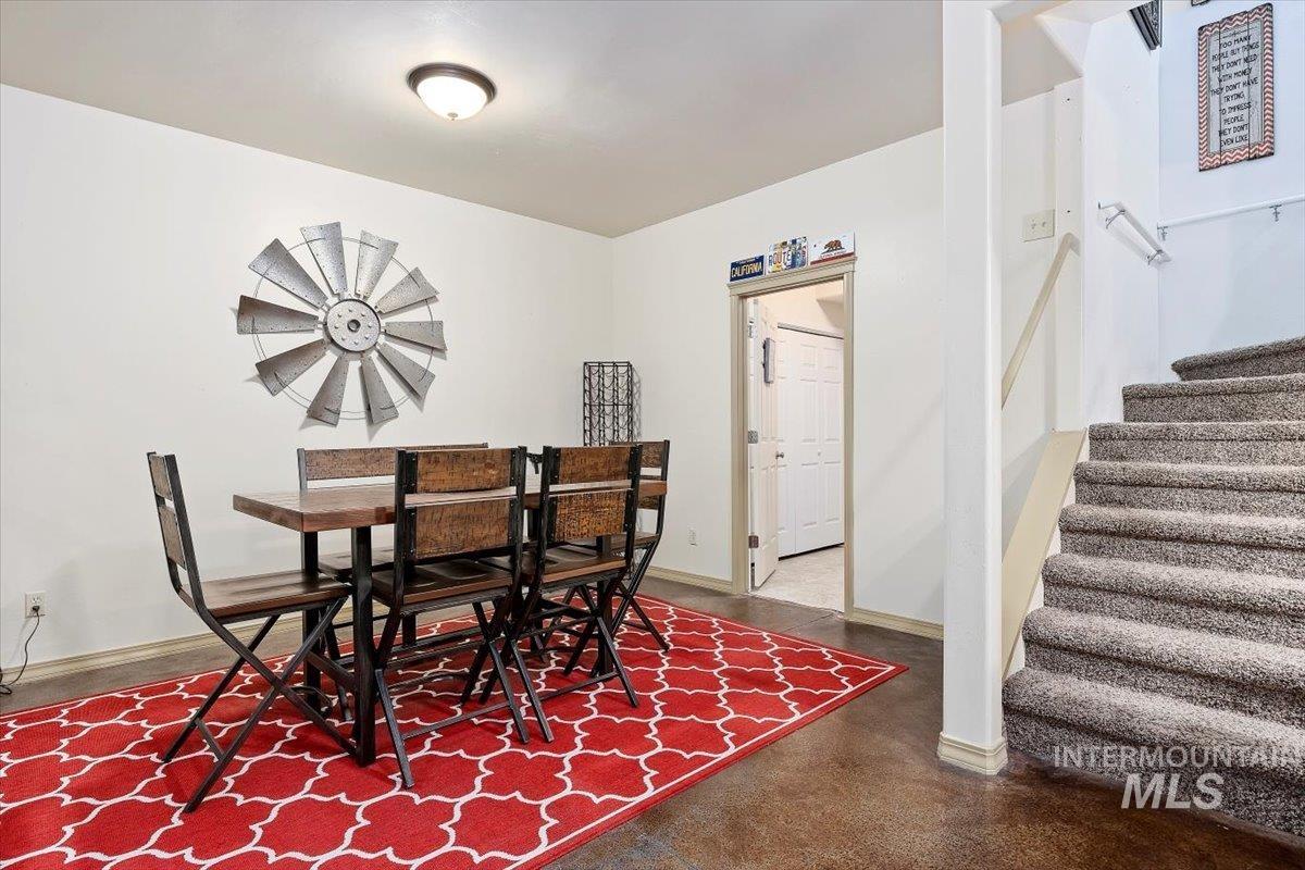 2527 E 3707 N, Twin Falls, Idaho 83301, 5 Bedrooms, 3 Bathrooms, Residential For Sale, Price $754,000,MLS 98911559