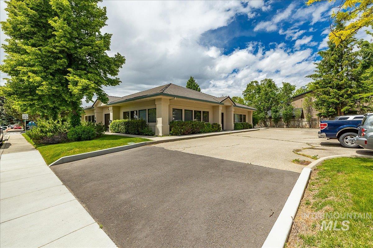 7950 W King St., Boise, Idaho 83704, Business/Commercial For Sale, Price $999,000, 98911641