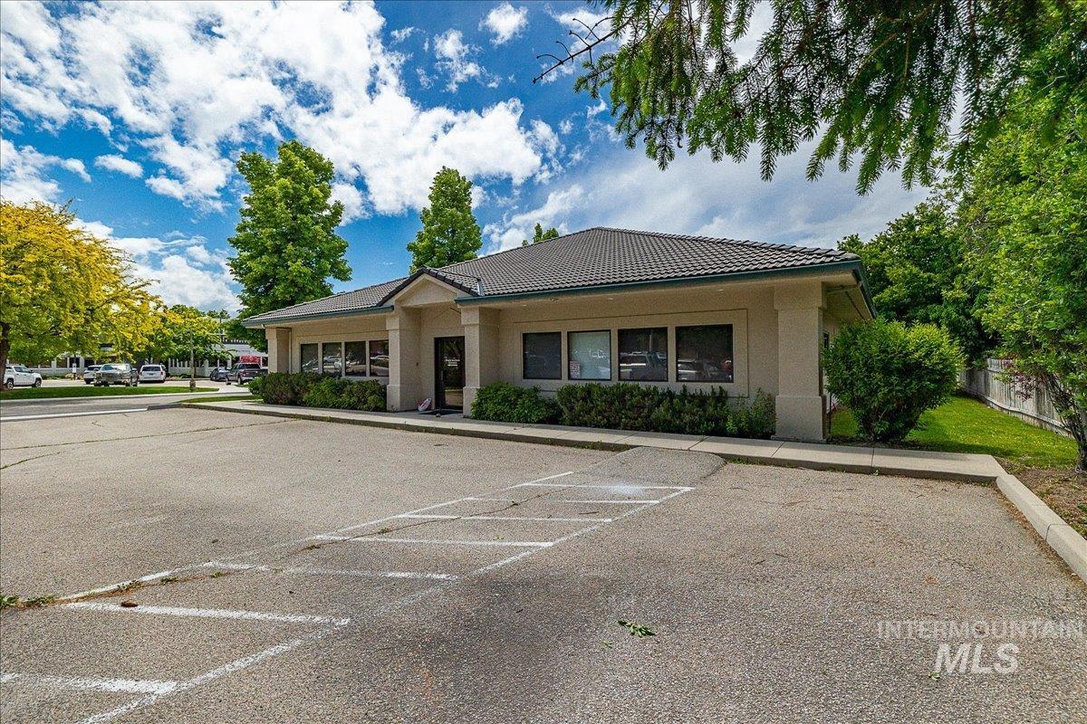 7950 W King St., Boise, Idaho 83704, Business/Commercial For Sale, Price $999,000, 98911641