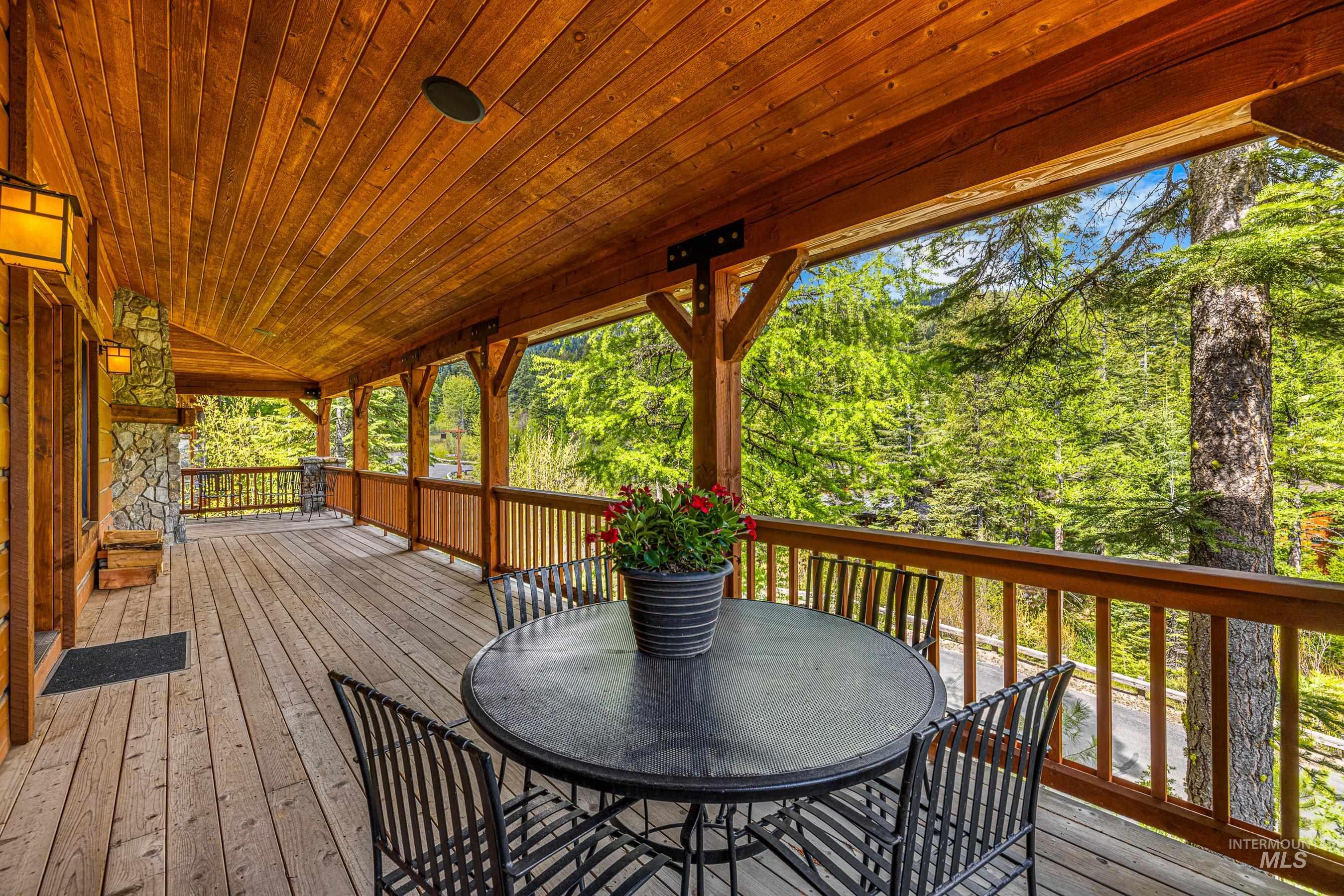 24 Francois Court, Donnelly, Idaho 83615, 4 Bedrooms, 4 Bathrooms, Residential For Sale, Price $2,050,000, 98911866
