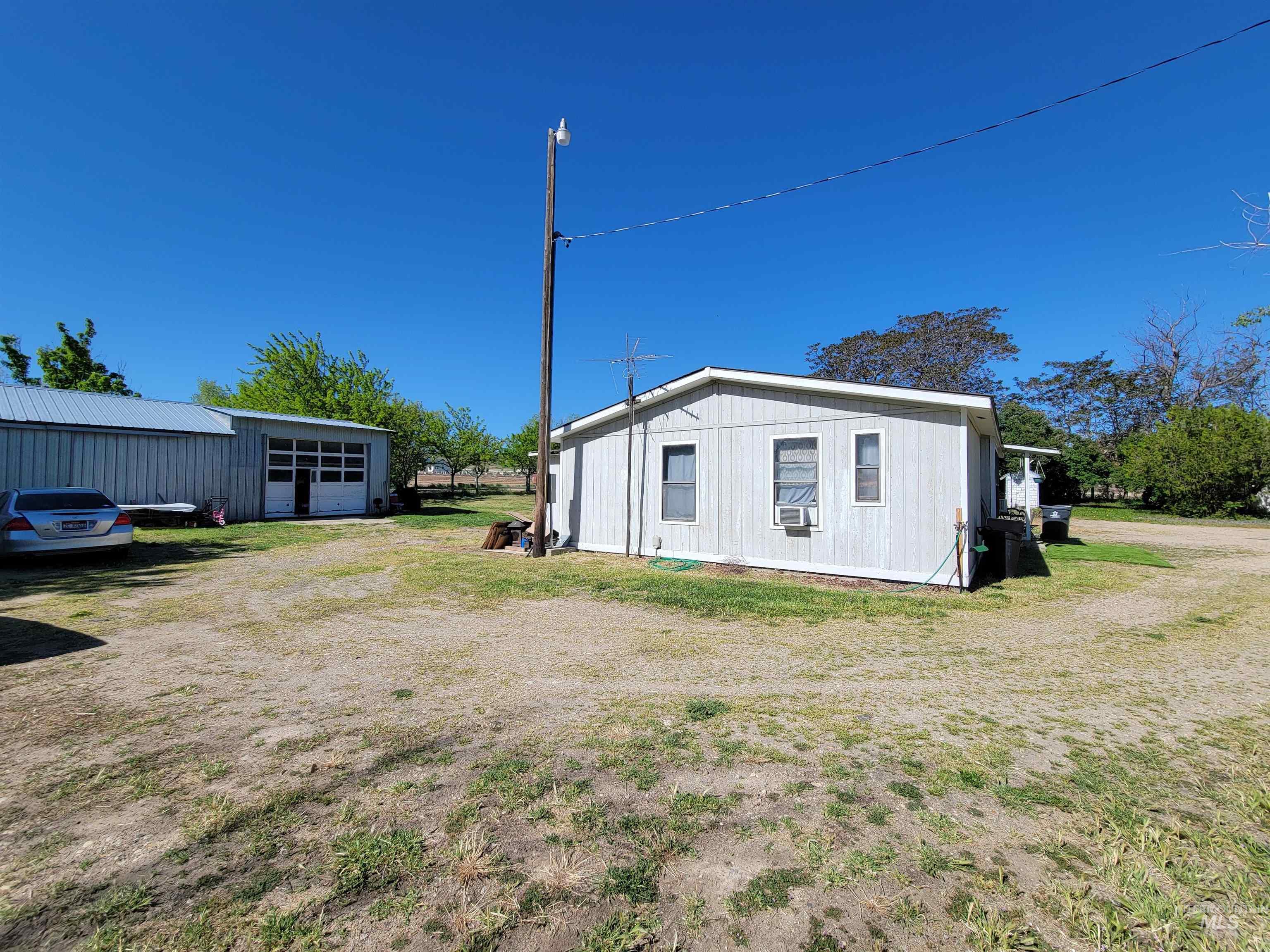 13347 Locust Ln, Nampa, Idaho 83686, 2 Bedrooms, 1 Bathroom, Residential Income For Sale, Price $525,000,MLS 98912791