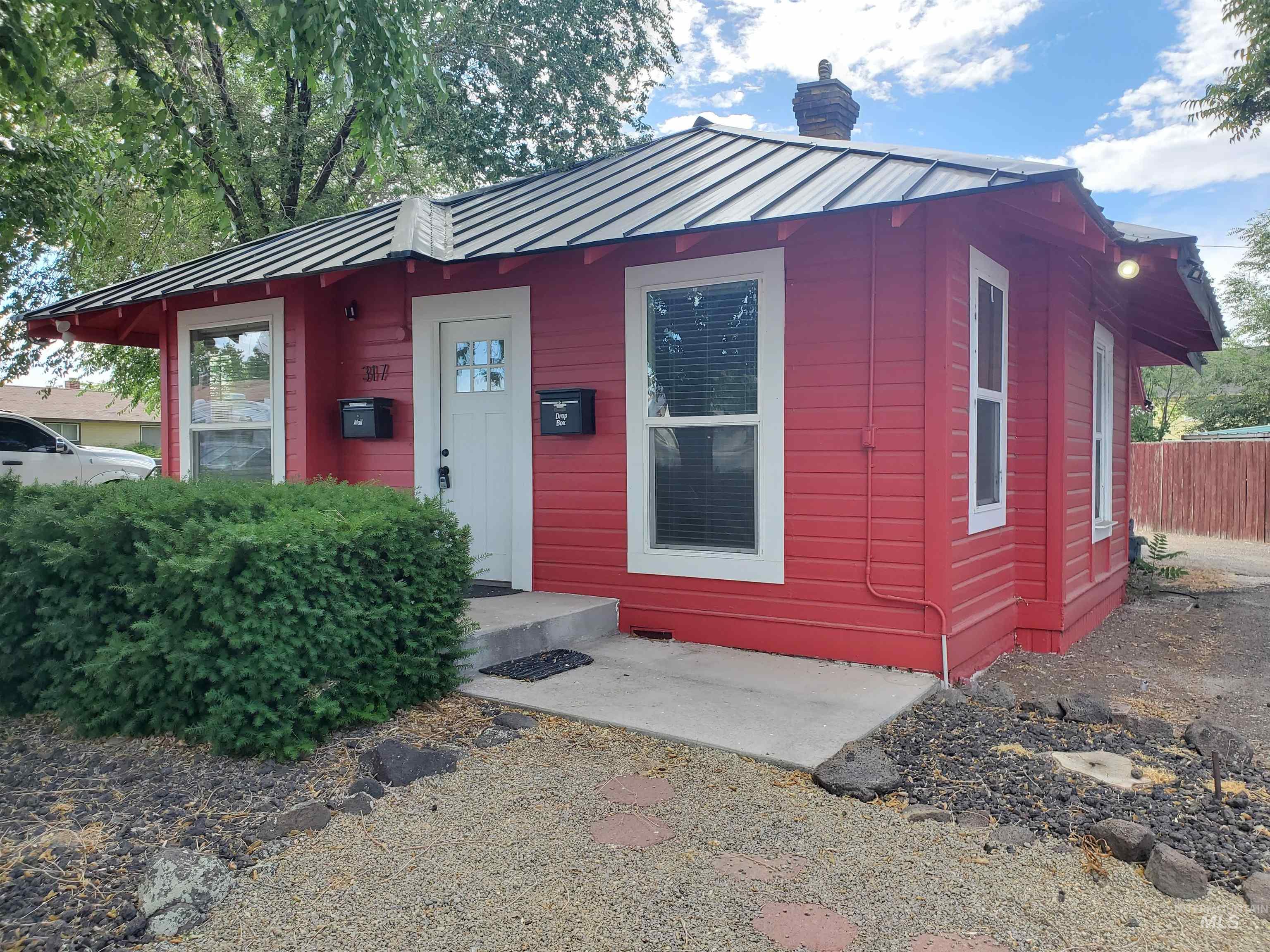 317 Blue Lakes Blvd, Twin Falls, Idaho 83301-0000, Business/Commercial For Sale, Price $15,600,MLS 98912860