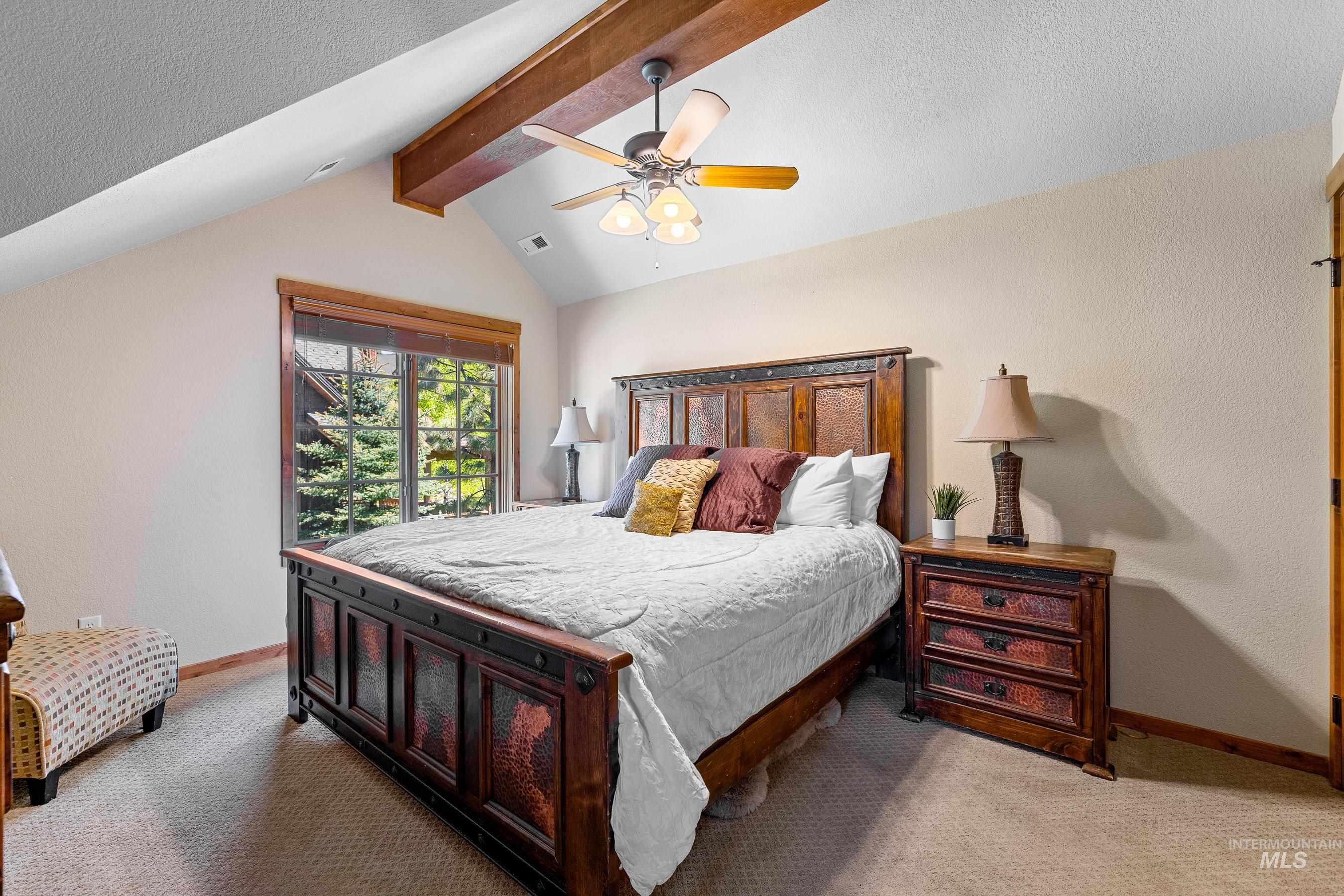 25 Golden Bar Court, Donnelly, Idaho 83615, 2 Bedrooms, 3 Bathrooms, Residential For Sale, Price $849,000, 98912907