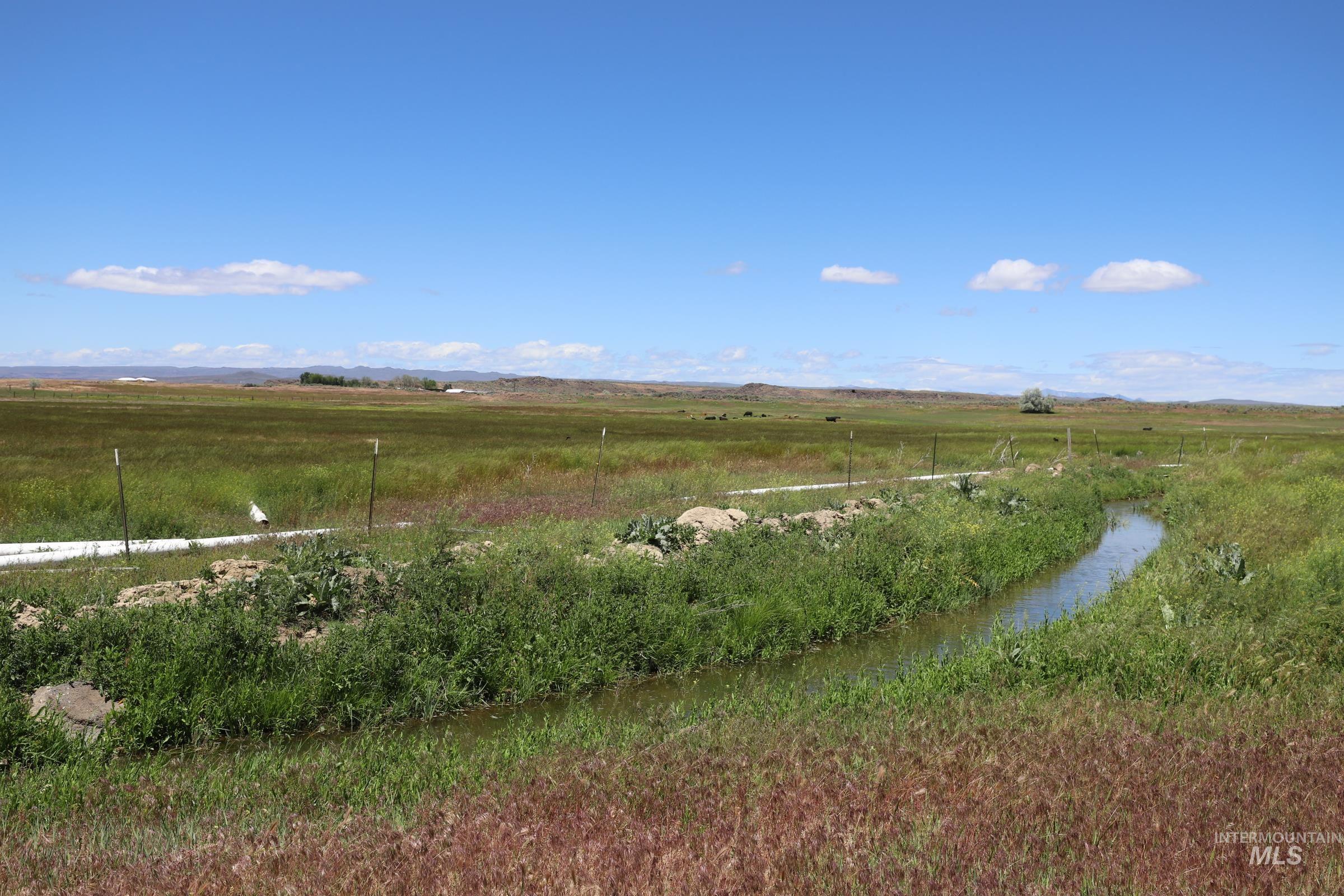 22 West 420 North, Shoshone, Idaho 83352, 3 Bedrooms, 1.5 Bathrooms, Farm & Ranch For Sale, Price $1,437,500, 98912955