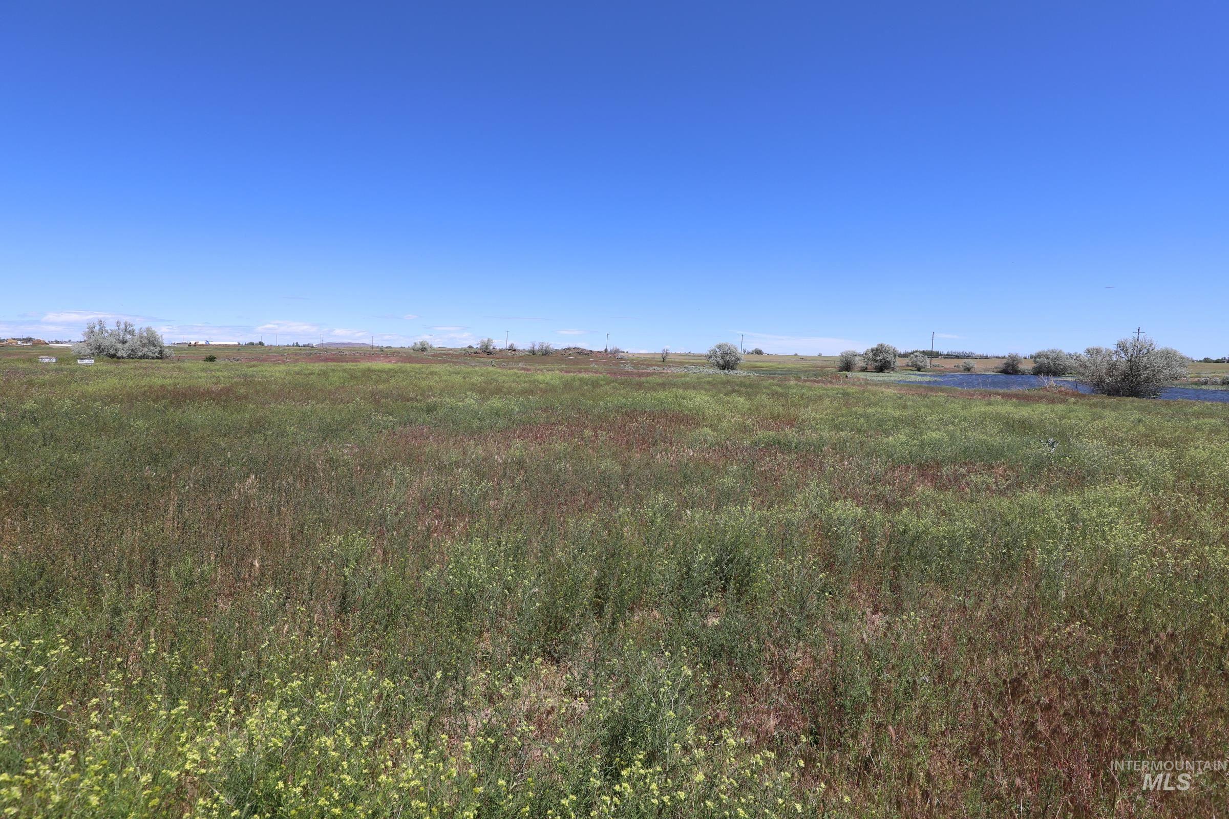 22 West 420 North, Shoshone, Idaho 83352, 3 Bedrooms, 1.5 Bathrooms, Farm & Ranch For Sale, Price $1,437,500, 98912955