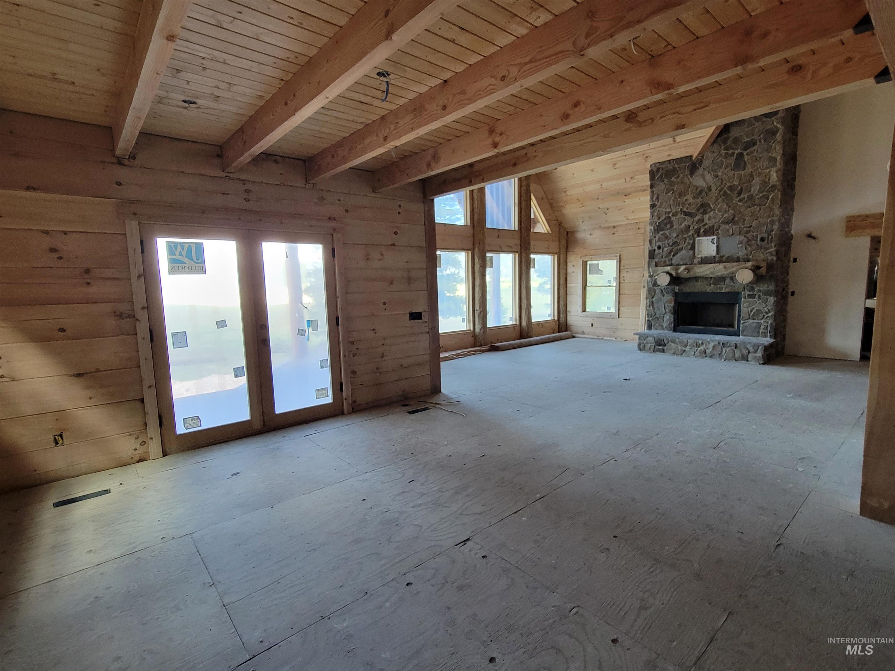 31/33 Bacon Creek Rd, Cascade, Idaho 83611, 8 Bedrooms, 9 Bathrooms, Farm & Ranch For Sale, Price $4,500,000, 98913036