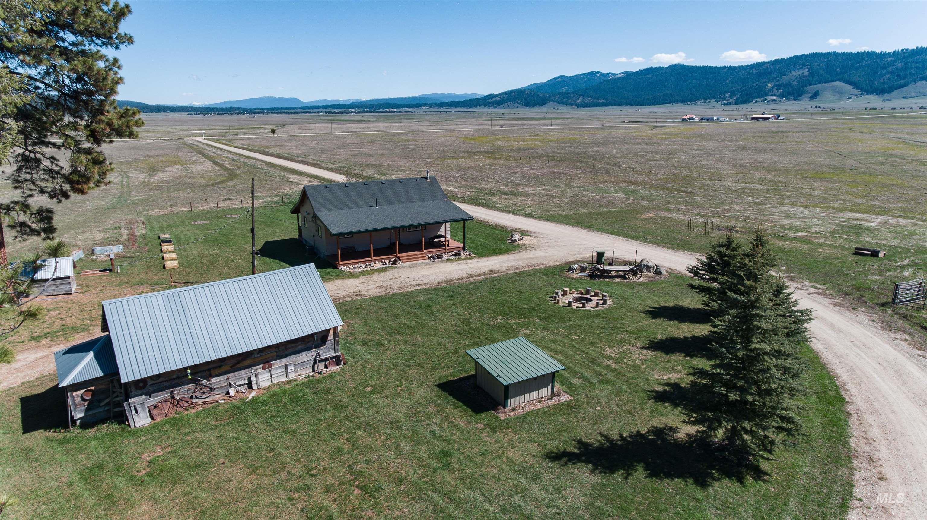 31/33 Bacon Creek Rd, Cascade, Idaho 83611, 8 Bedrooms, 9 Bathrooms, Farm & Ranch For Sale, Price $4,500,000, 98913036