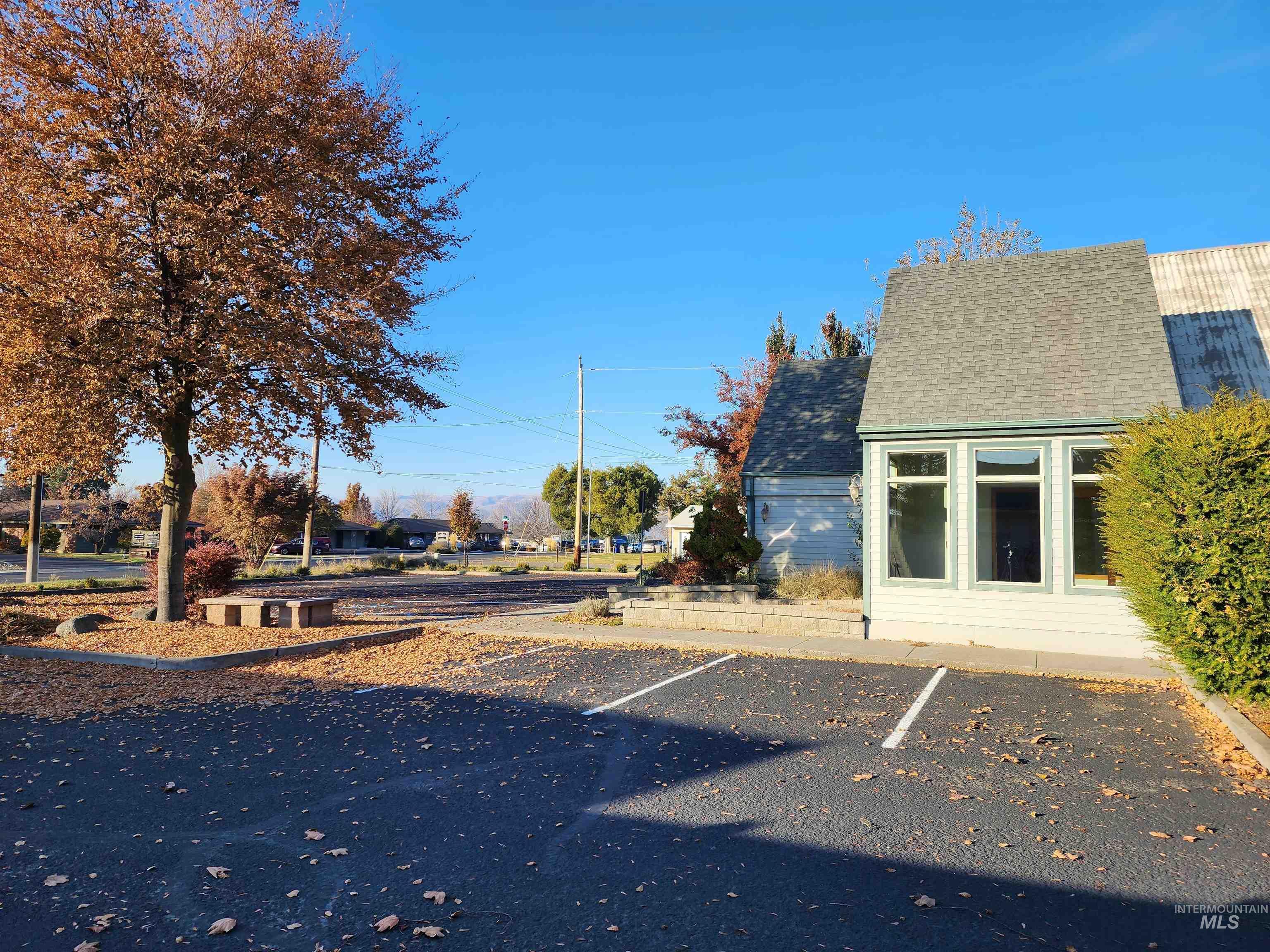 3323 4th St., Lewiston, Idaho 83501, Business/Commercial For Sale, Price $610,000,MLS 98913736