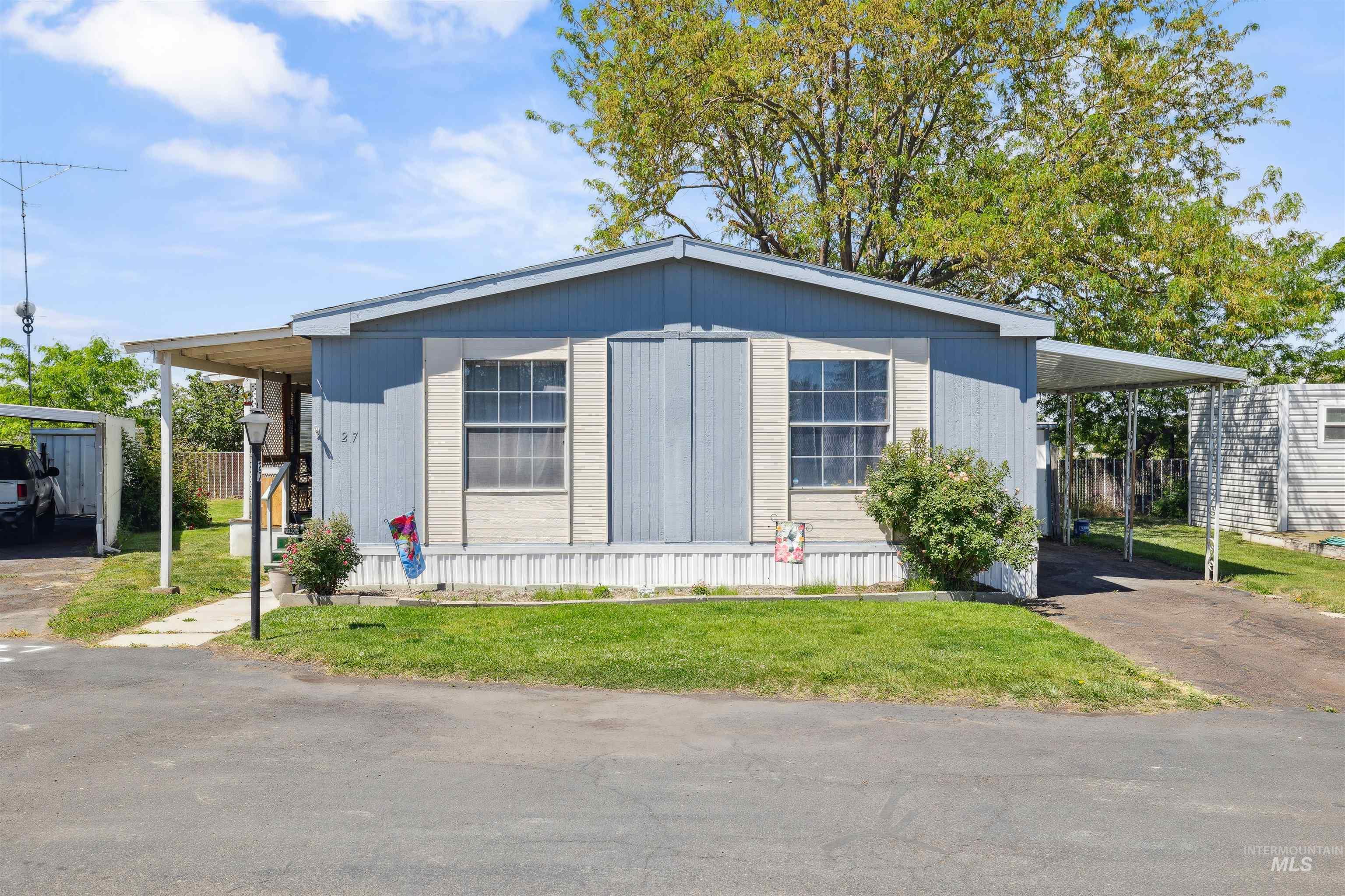 419 Fruitland Ave #27, Buhl, Idaho 83316, 2 Bedrooms, 2 Bathrooms, Residential For Sale, Price $78,000,MLS 98913777