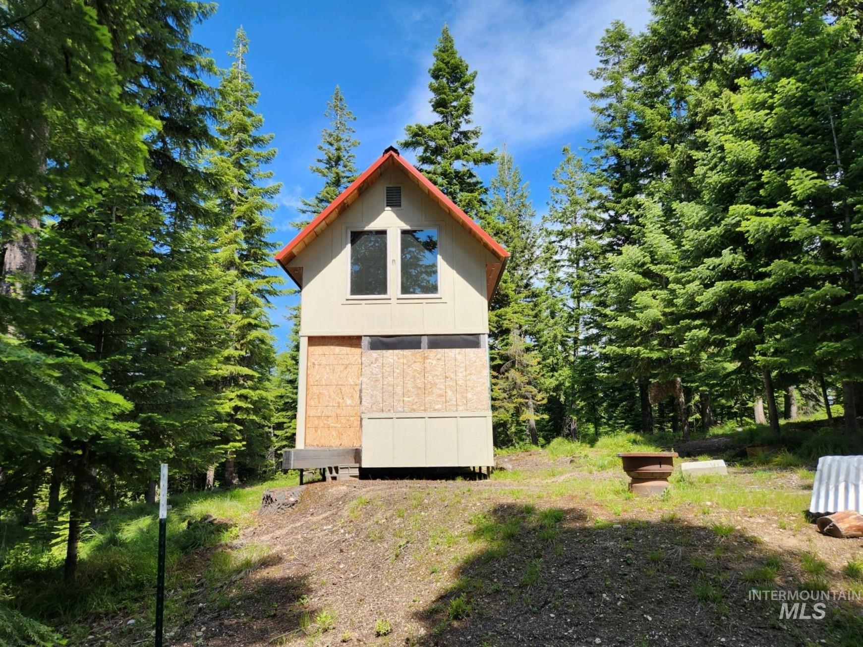 524 Rhett Creek Road, Dixie, Idaho 83525-0000, 1 Bedroom, Residential For Sale, Price $389,000, 98913788