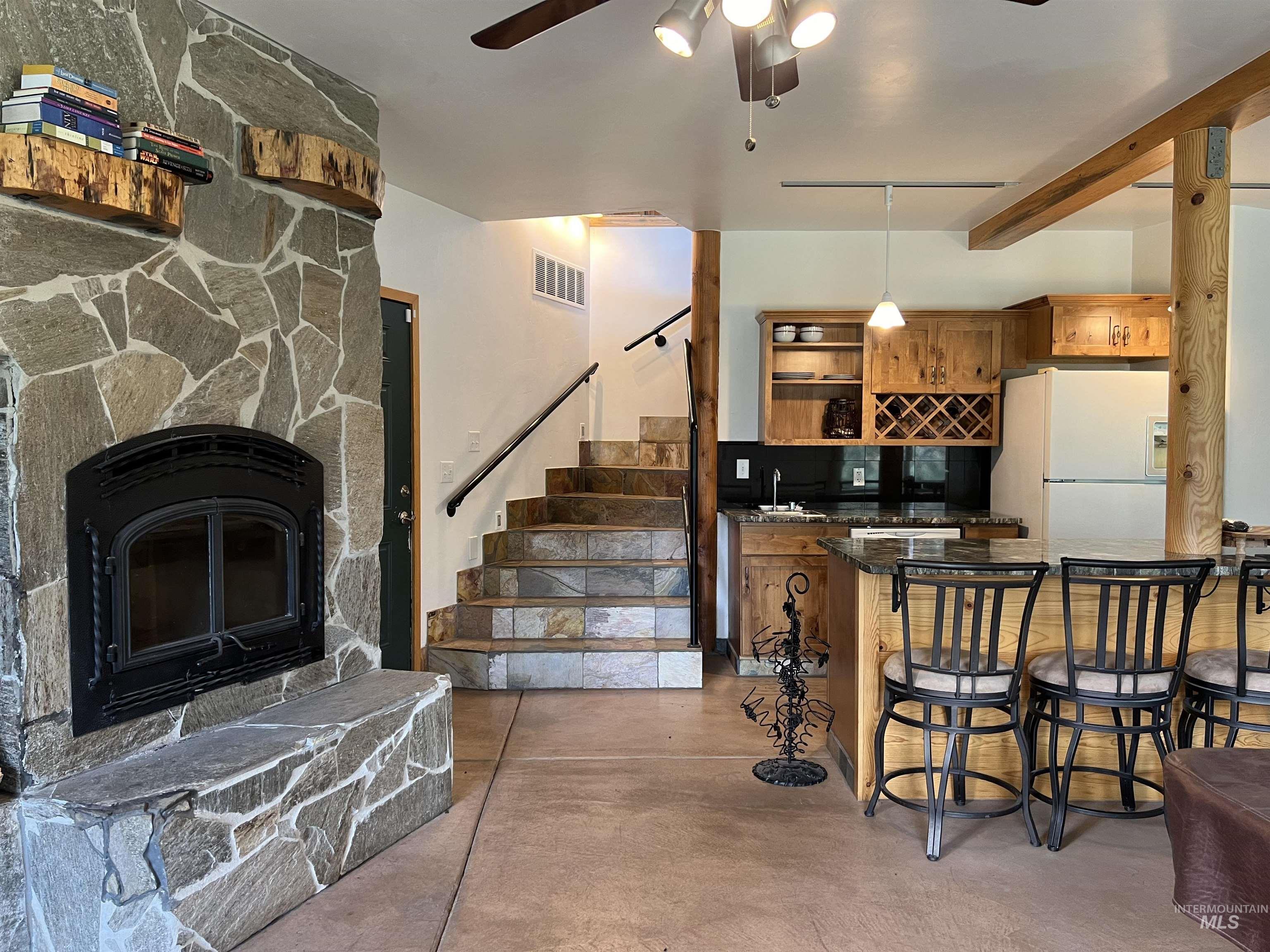 170 N Wildflower Way, Prairie, Idaho 83647, 3 Bedrooms, 2.5 Bathrooms, Residential For Sale, Price $2,500,000, 98913792