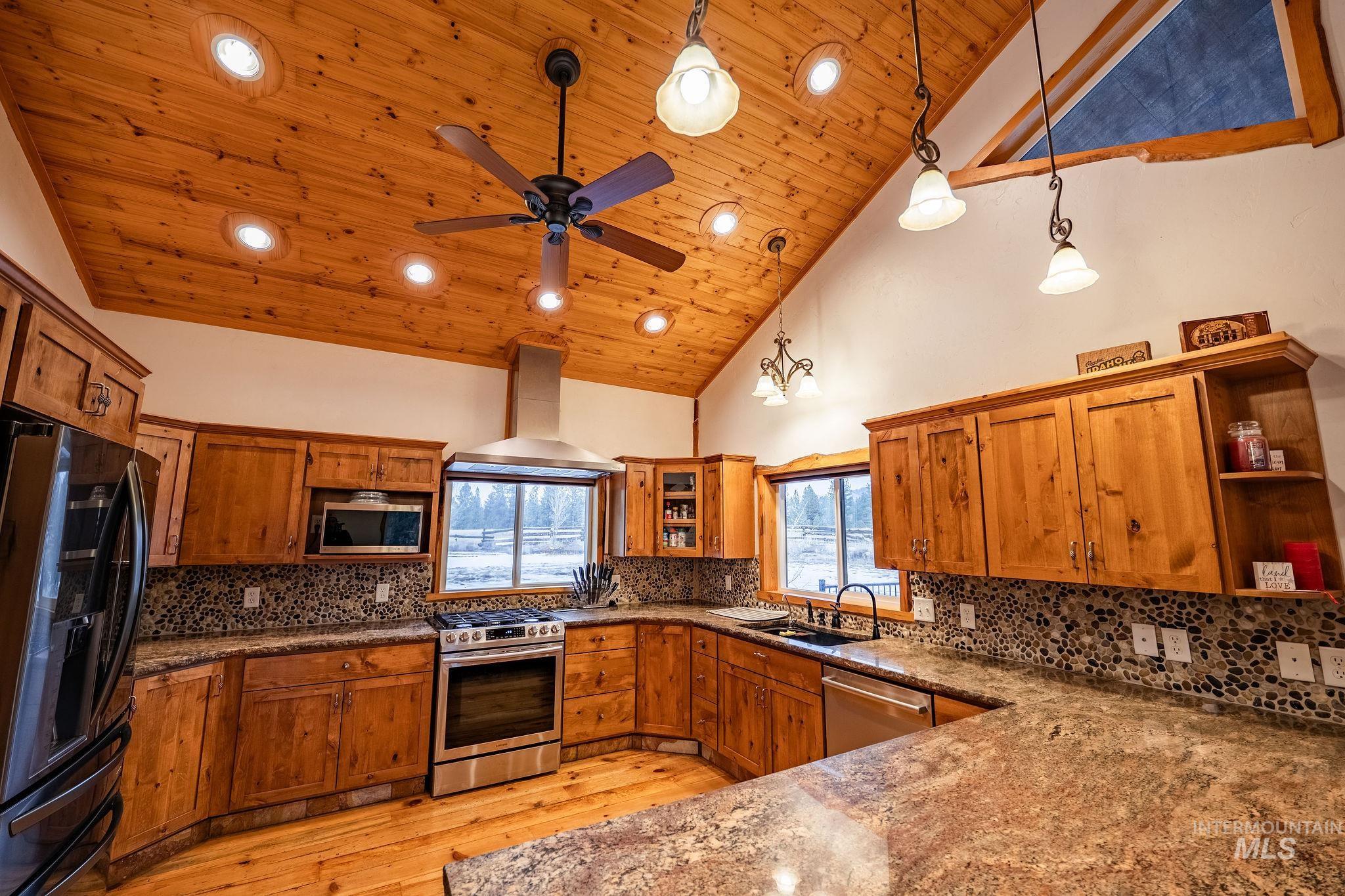 170 N Wildflower Way, Prairie, Idaho 83647, 3 Bedrooms, 2.5 Bathrooms, Residential For Sale, Price $2,500,000, 98913792