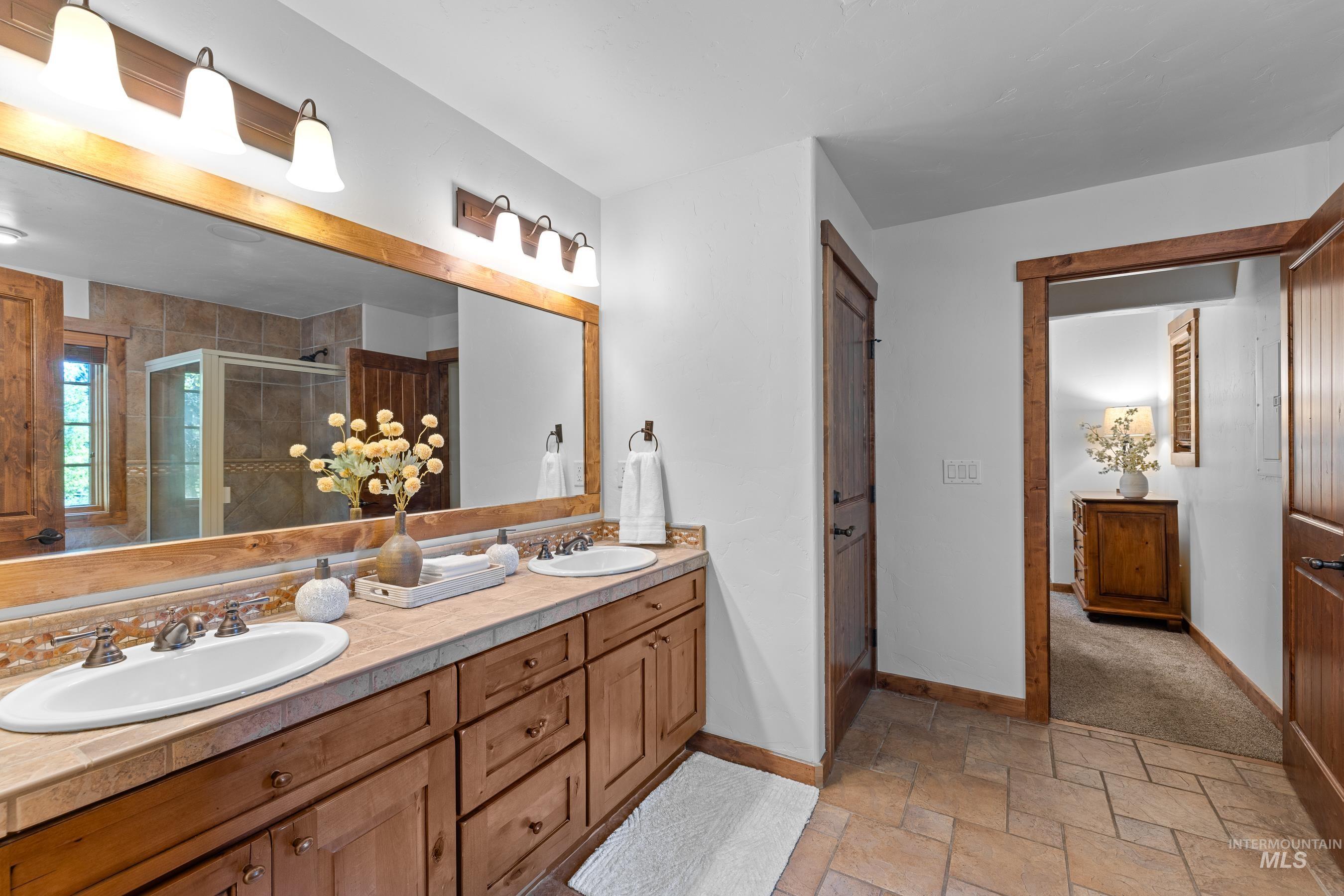 5 Rock Creek Court, Donnelly, Idaho 83615, 2 Bedrooms, 2.5 Bathrooms, Residential For Sale, Price $1,295,000, 98913805