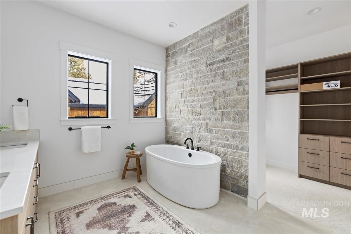 64 Ponderosa Ridge Court, Donnelly, Idaho 83615, 4 Bedrooms, 3.5 Bathrooms, Residential For Sale, Price $2,699,000, 98913855