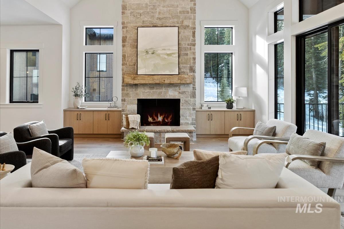 64 Ponderosa Ridge Court, Donnelly, Idaho 83615, 4 Bedrooms, 3.5 Bathrooms, Residential For Sale, Price $2,699,000, 98913855