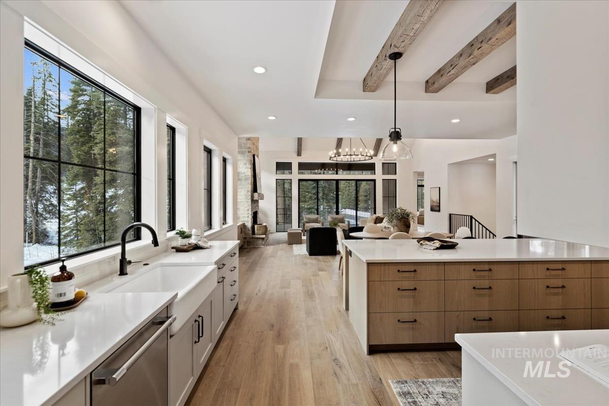 64 Ponderosa Ridge Court, Donnelly, Idaho 83615, 4 Bedrooms, 3.5 Bathrooms, Residential For Sale, Price $2,699,000, 98913855