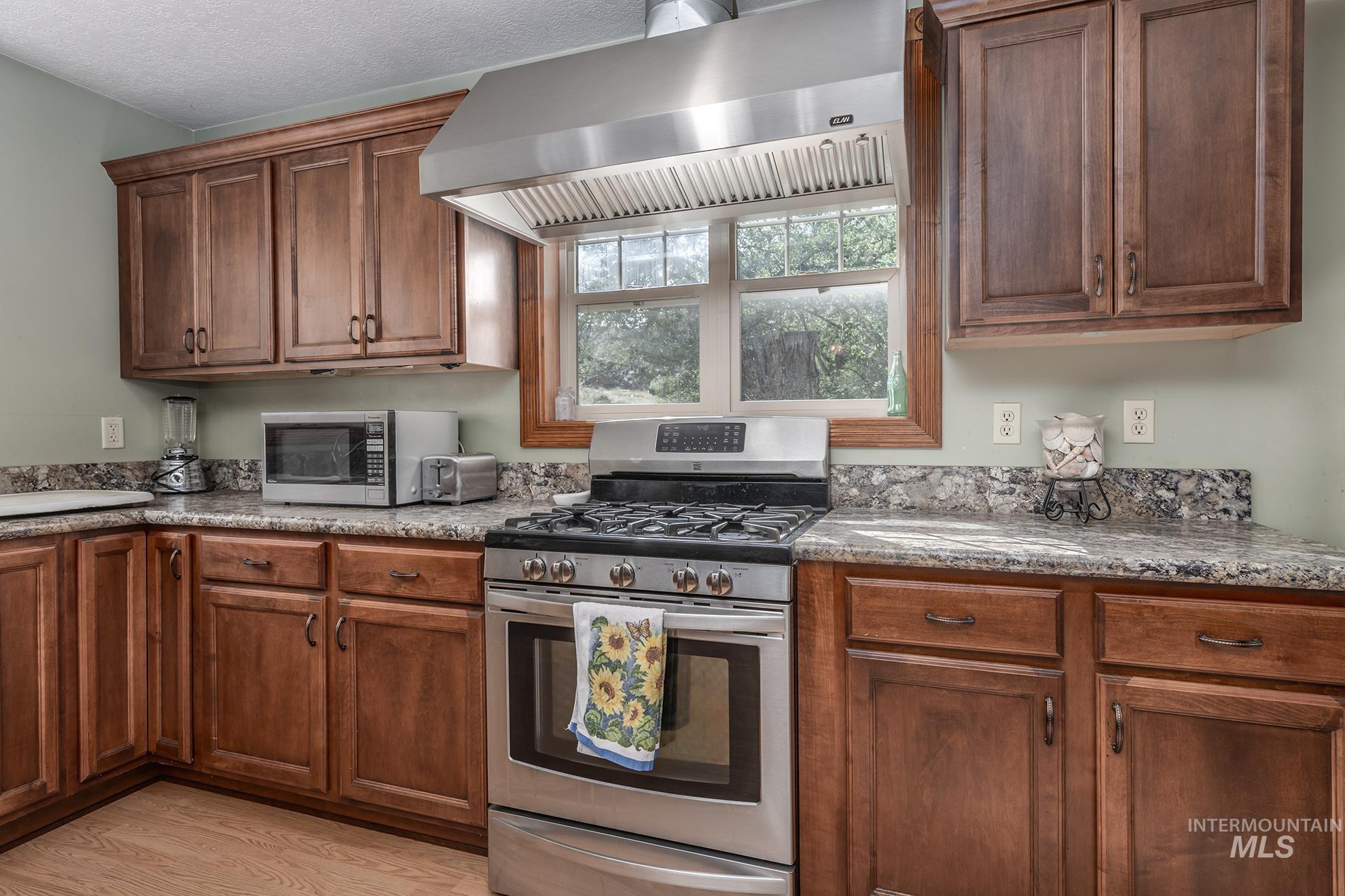 4120 US Hwy 20, Harper, Oregon 97906, 3 Bedrooms, 2 Bathrooms, Farm & Ranch For Sale, Price $1,279,000, 98913882