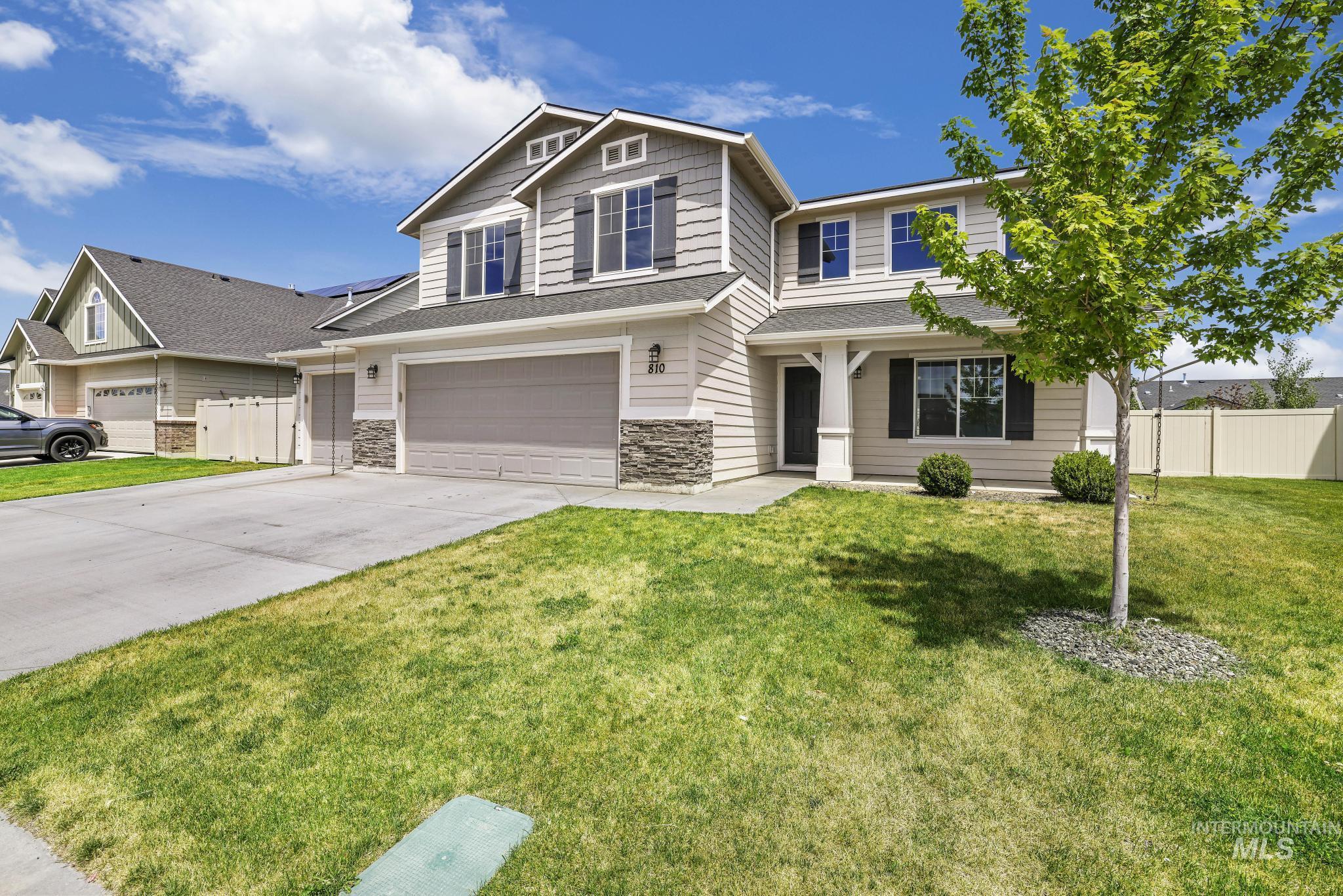 810 Grizzly Dr, Twin Falls, Idaho 83301, 4 Bedrooms, 2.5 Bathrooms, Residential For Sale, Price $515,000, 98913946