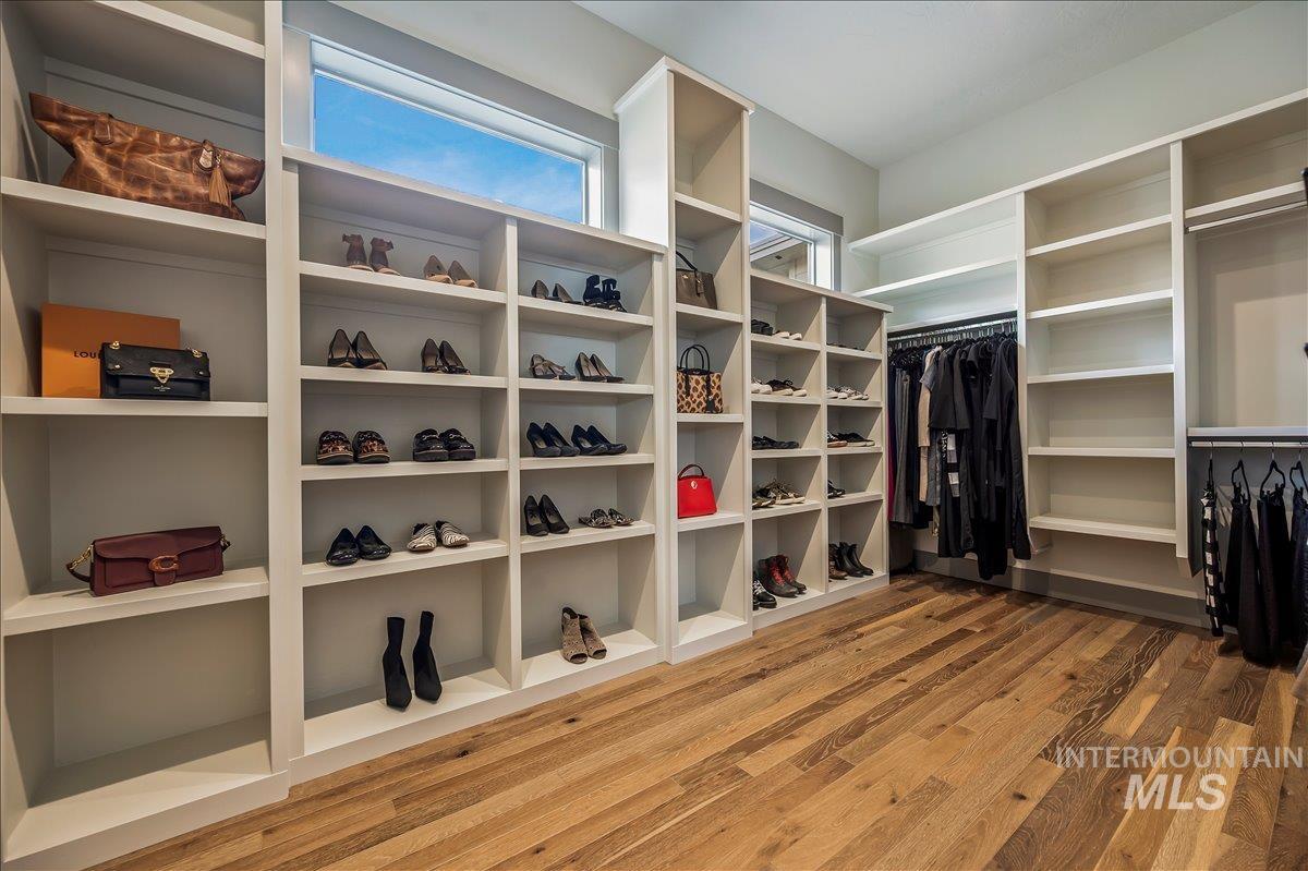 1508 S Trent Point Way, Boise, Idaho 83712, 4 Bedrooms, 3.5 Bathrooms, Residential For Sale, Price $2,598,000, 98914075