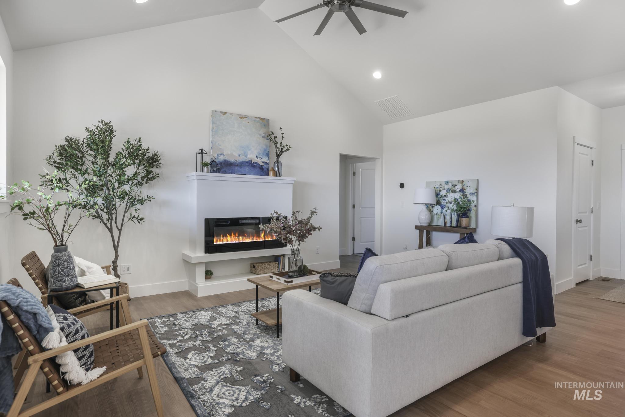 3679 E 3735 N, Kimberly, Idaho 83341, 4 Bedrooms, 2.5 Bathrooms, Residential For Sale, Price $629,900, 98914349