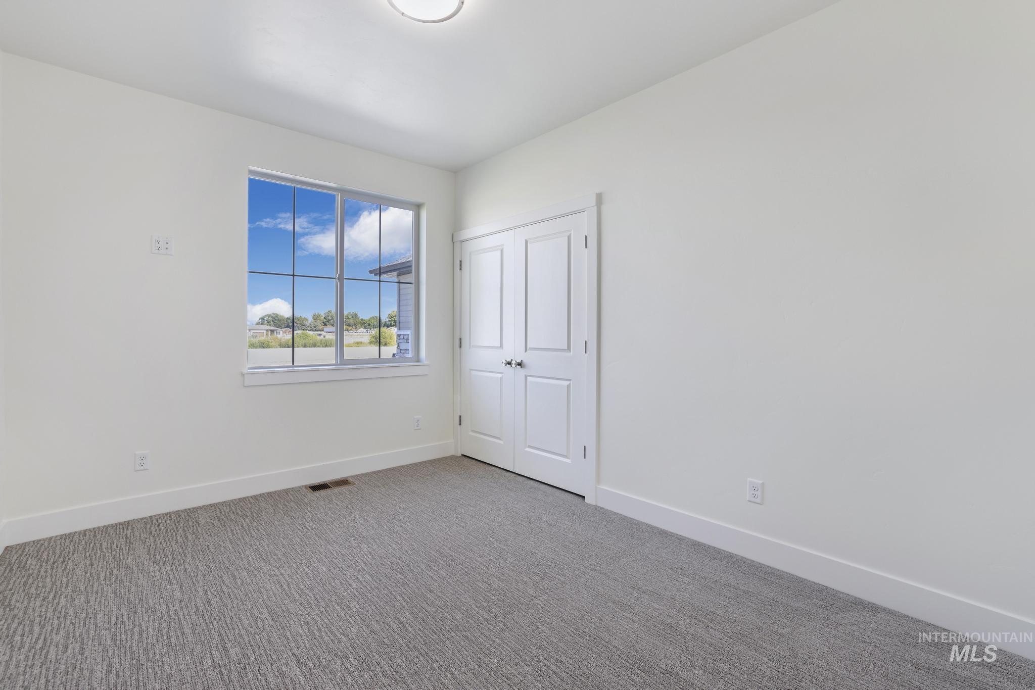 3679 E 3735 N, Kimberly, Idaho 83341, 4 Bedrooms, 2.5 Bathrooms, Residential For Sale, Price $629,900, 98914349