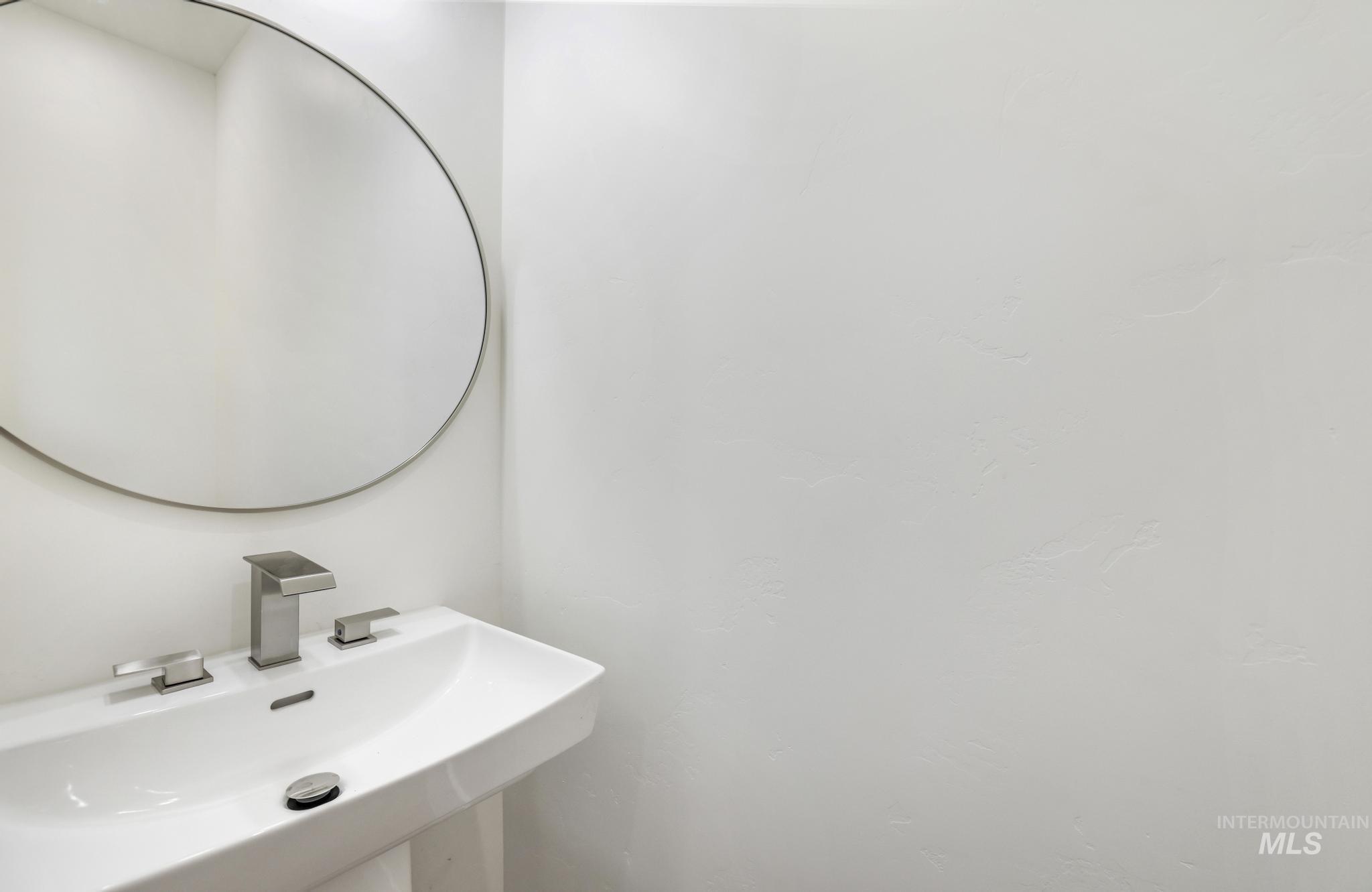 3679 E 3735 N, Kimberly, Idaho 83341, 4 Bedrooms, 2.5 Bathrooms, Residential For Sale, Price $629,900, 98914349