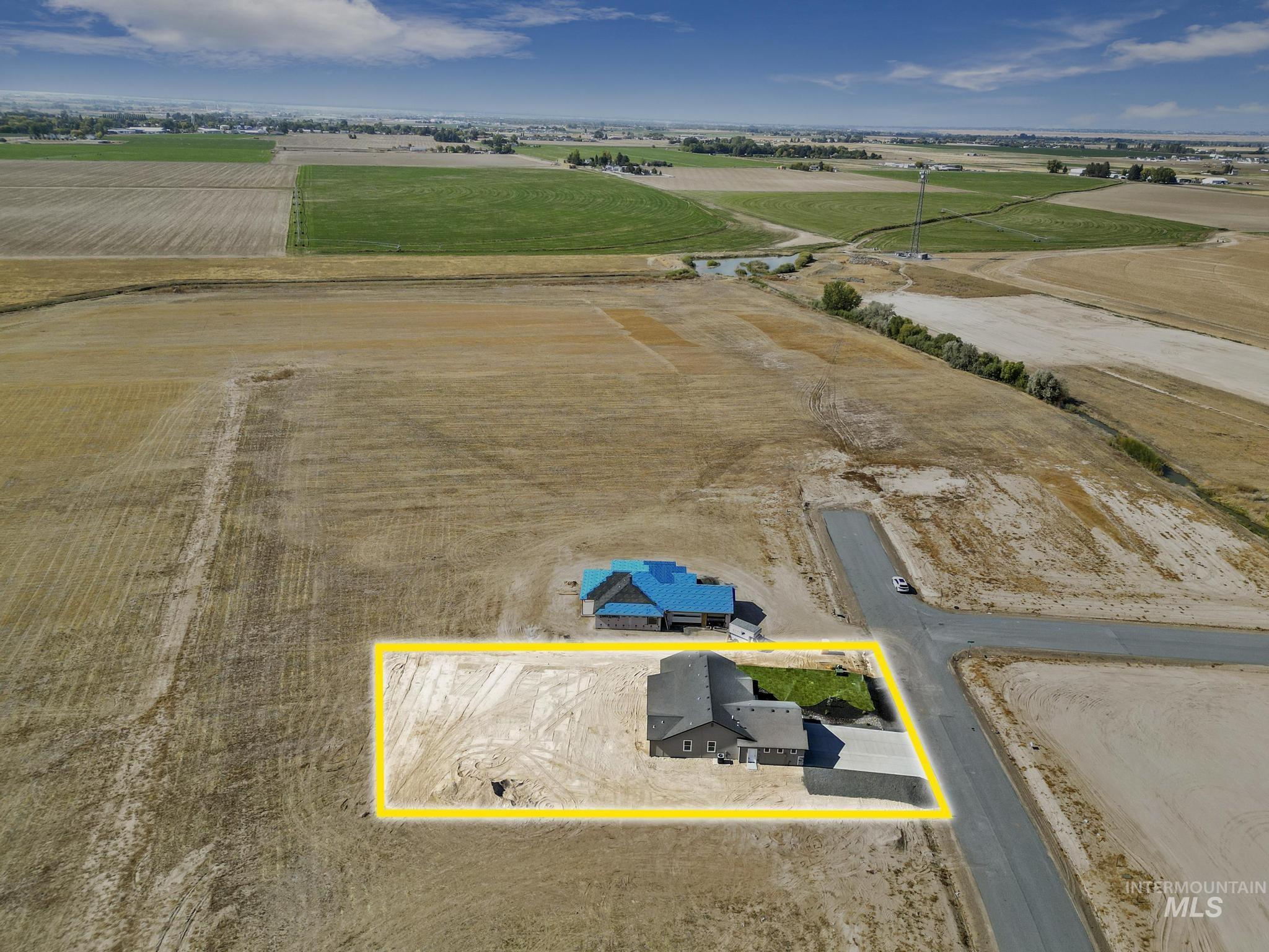 3679 E 3735 N, Kimberly, Idaho 83341, 4 Bedrooms, 2.5 Bathrooms, Residential For Sale, Price $629,900, 98914349