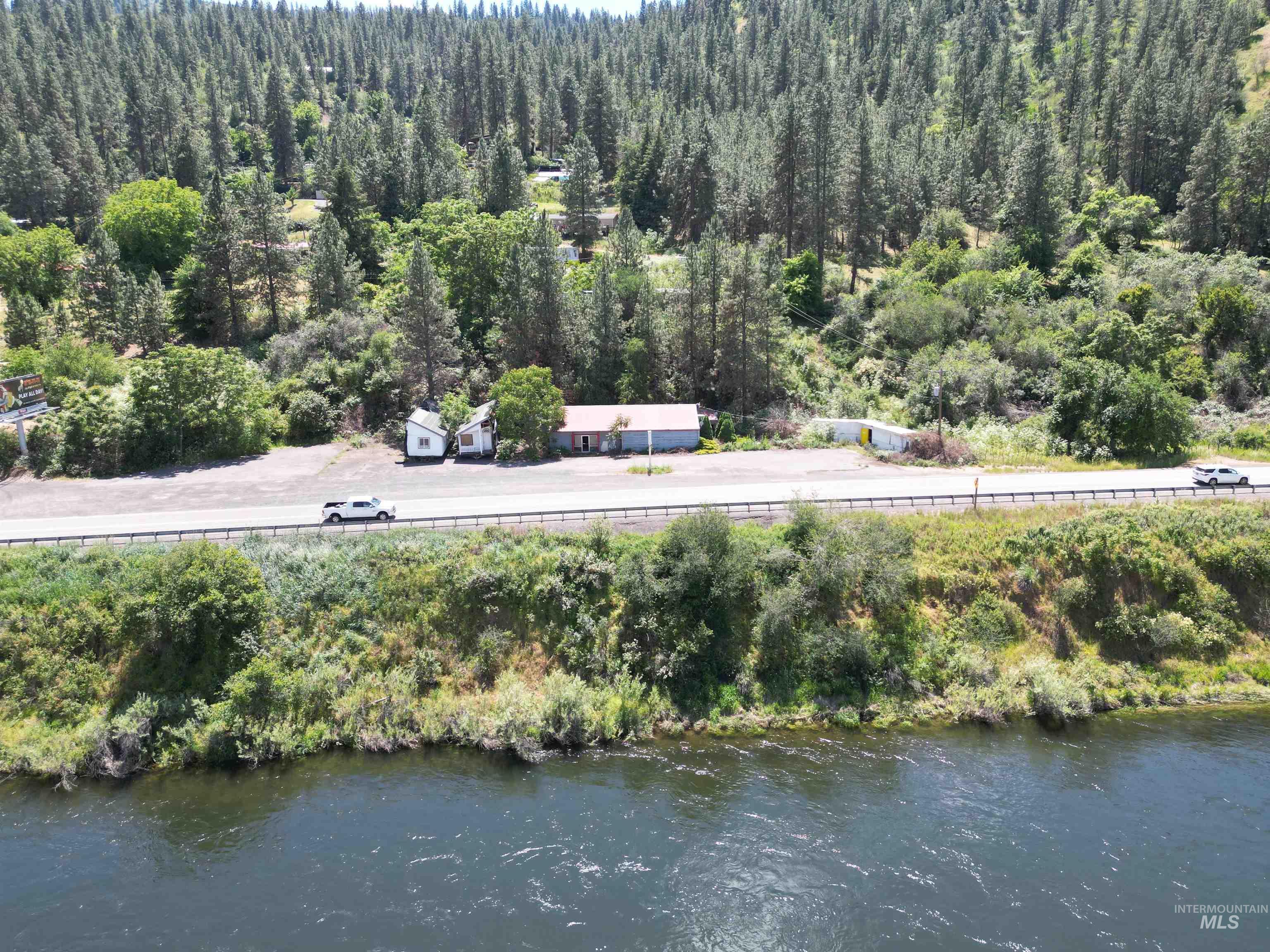 34098 US Hwy-12, Lenore, Idaho 83541, Business/Commercial For Sale, Price $125,000,MLS 98914409