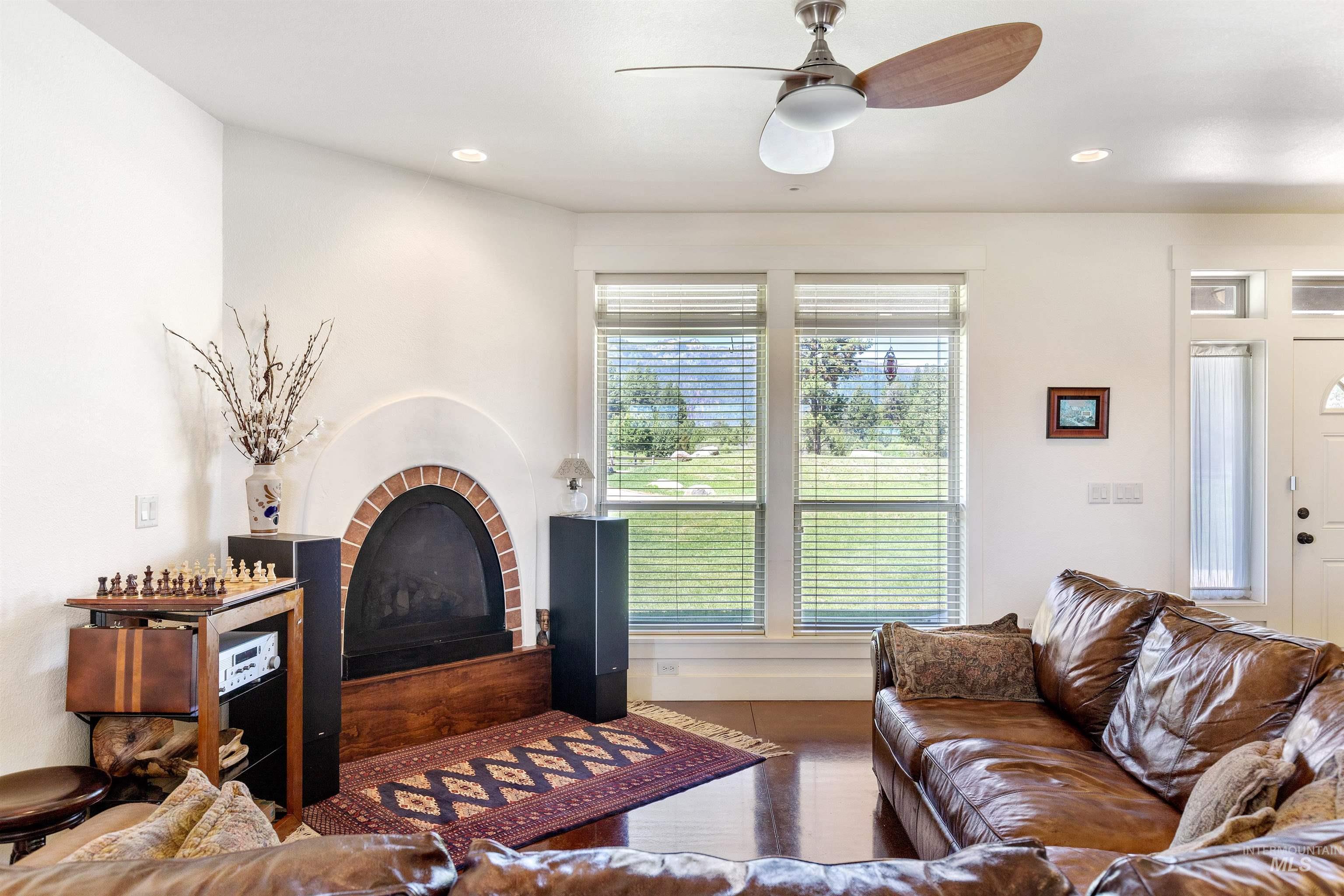 610 Cabarton Rd, Cascade, Idaho 83611, 3 Bedrooms, 3 Bathrooms, Residential For Sale, Price $2,497,000, 98914448