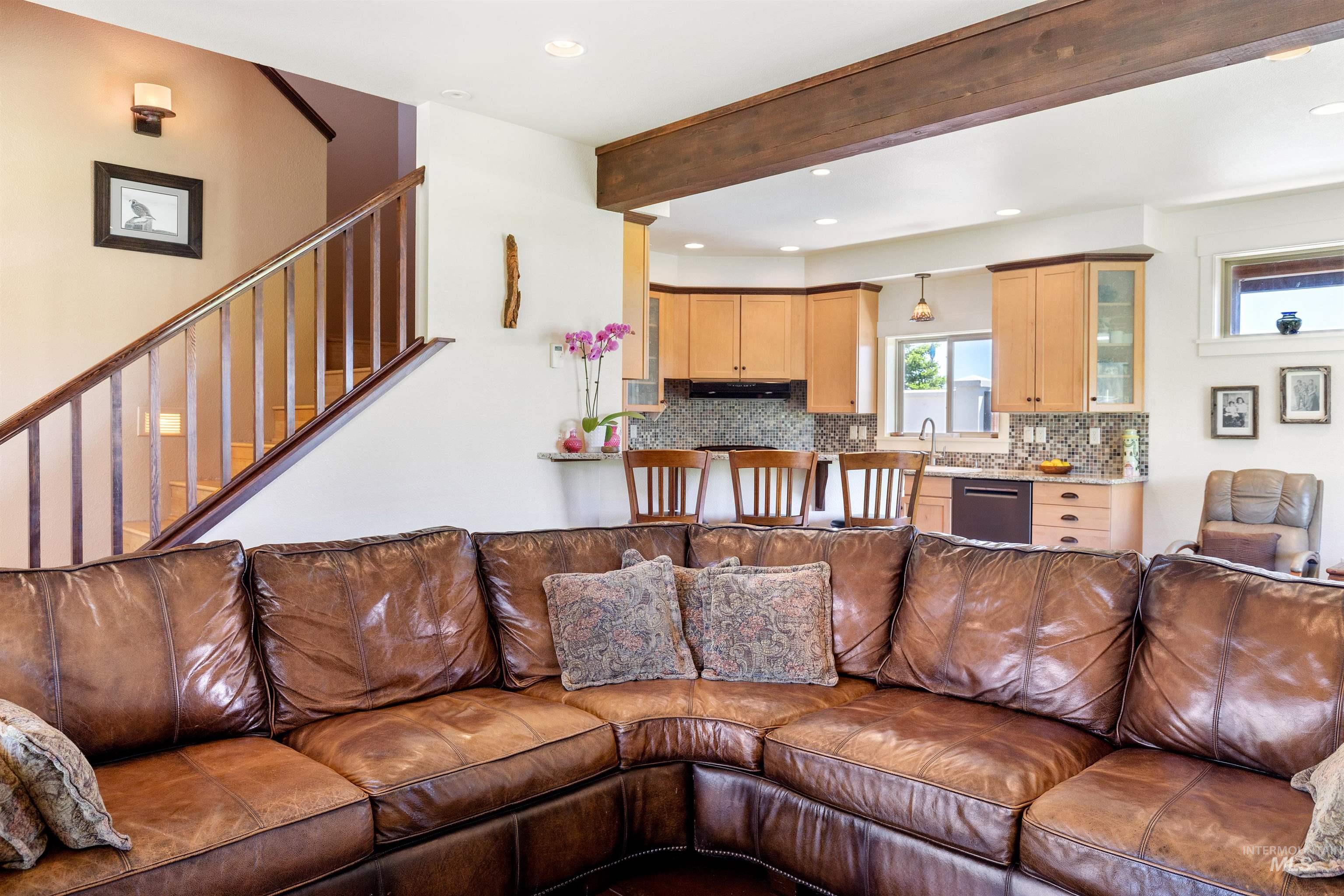 610 Cabarton Rd, Cascade, Idaho 83611, 3 Bedrooms, 3 Bathrooms, Residential For Sale, Price $2,497,000, 98914448