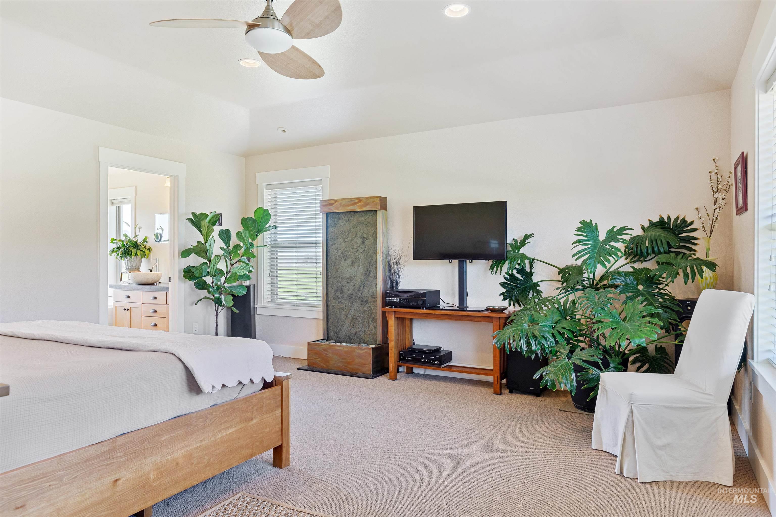 610 Cabarton Rd, Cascade, Idaho 83611, 3 Bedrooms, 3 Bathrooms, Residential For Sale, Price $2,497,000, 98914448