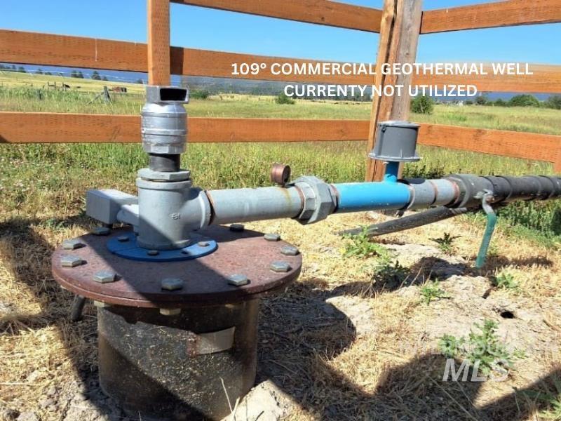 610 Cabarton Rd, Cascade, Idaho 83611, 3 Bedrooms, 3 Bathrooms, Residential For Sale, Price $2,497,000, 98914448