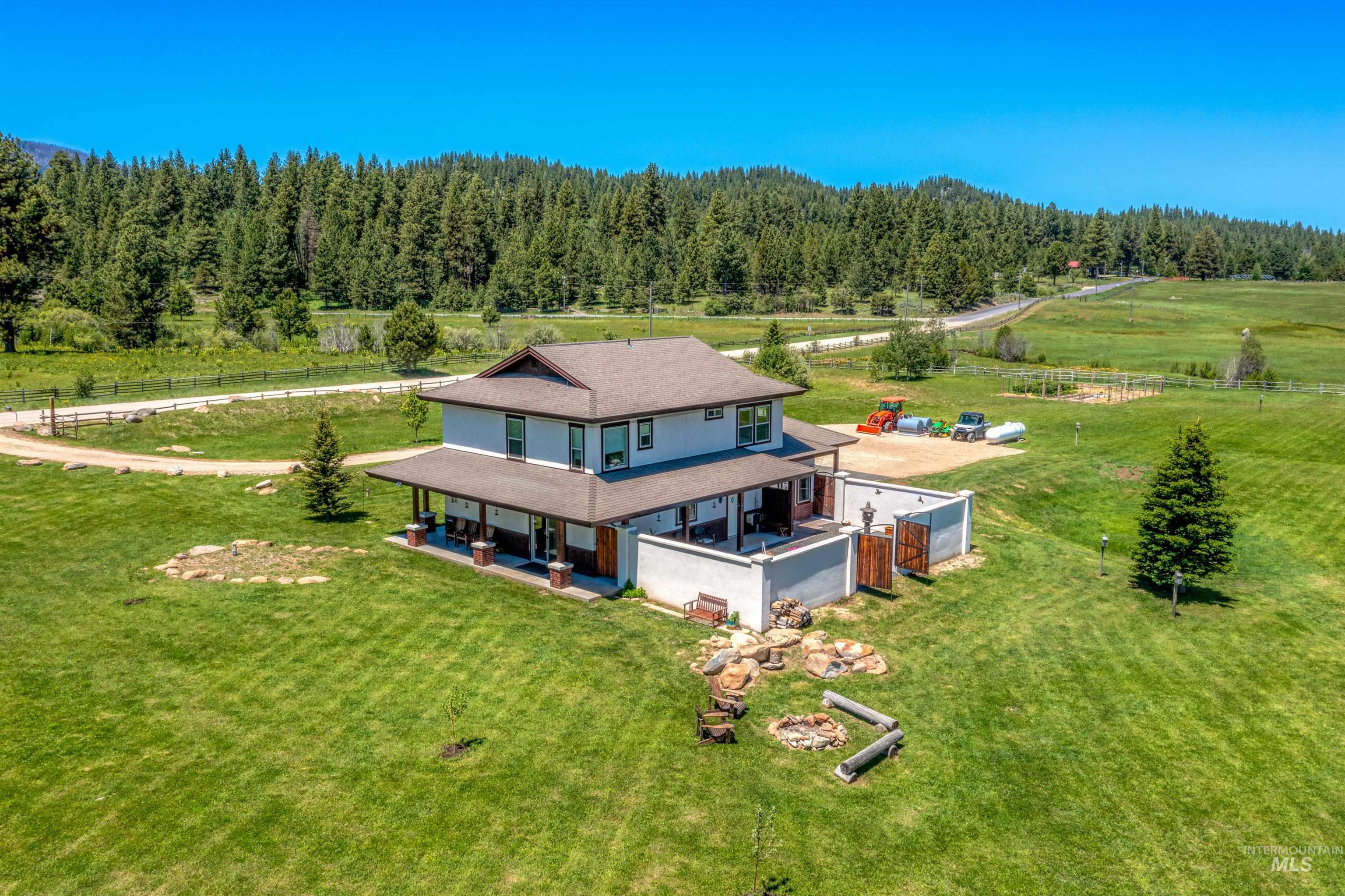 610 Cabarton Rd, Cascade, Idaho 83611, 3 Bedrooms, 3 Bathrooms, Residential For Sale, Price $2,497,000, 98914448