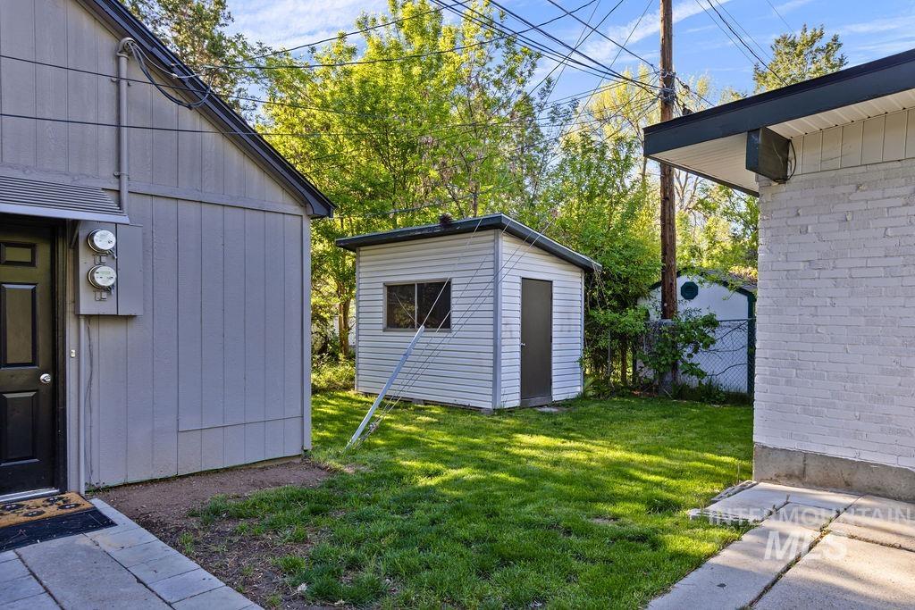 1503 S Nelson Pl., Boise, Idaho 83705, 7 Bedrooms, Business/Commercial For Sale, Price $974,900, 98914706