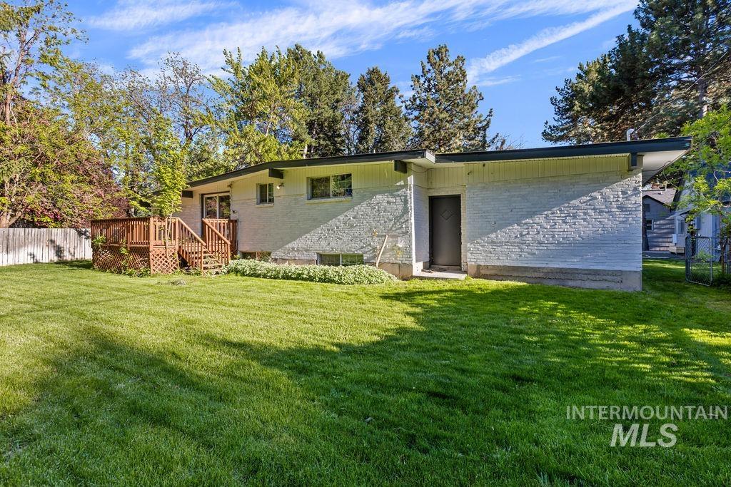1503 S Nelson Pl., Boise, Idaho 83705, 7 Bedrooms, Business/Commercial For Sale, Price $974,900, 98914706