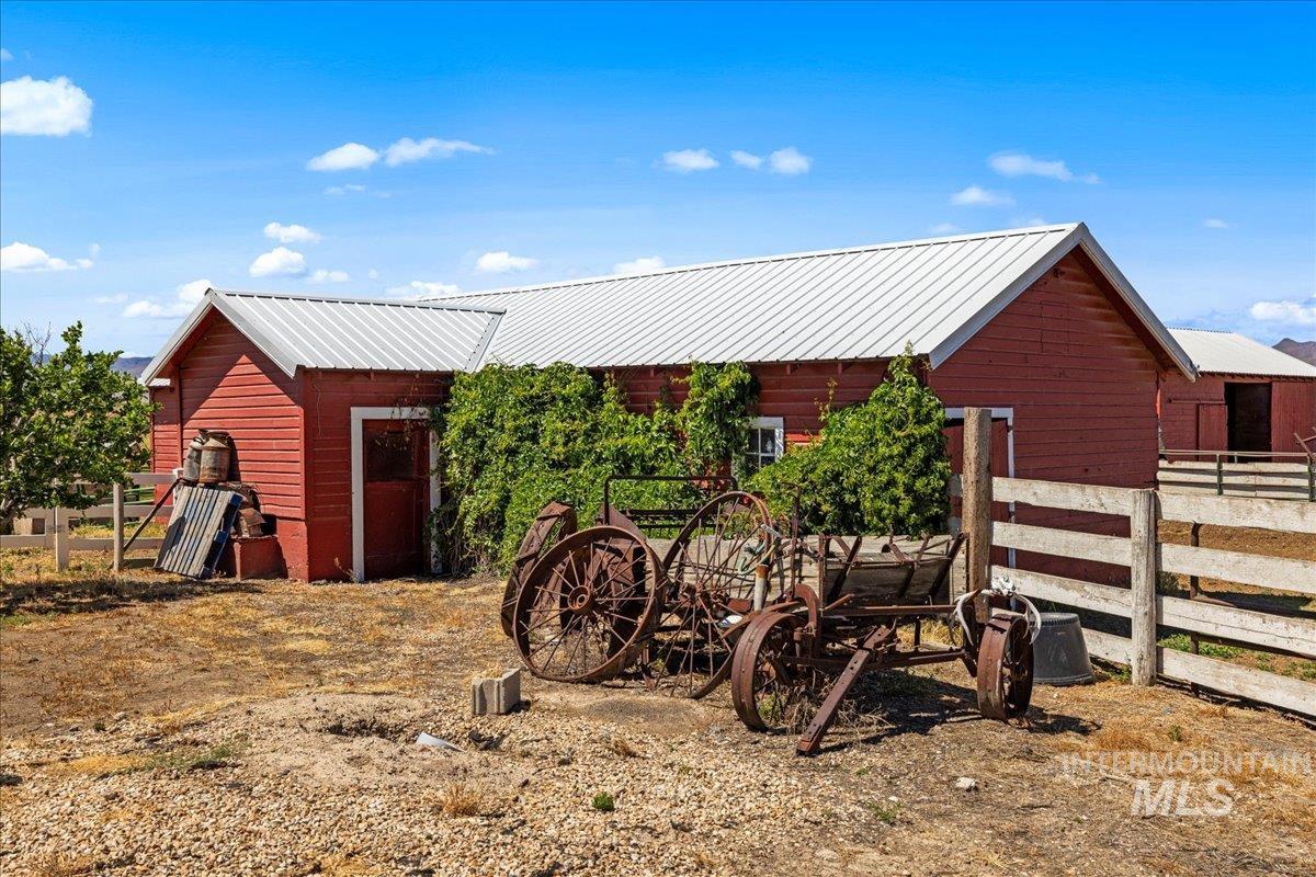2283 Canyon Rd S, Melba, Idaho 83641, 3 Bedrooms, 2 Bathrooms, Farm & Ranch For Sale, Price $1,700,000, 98914870